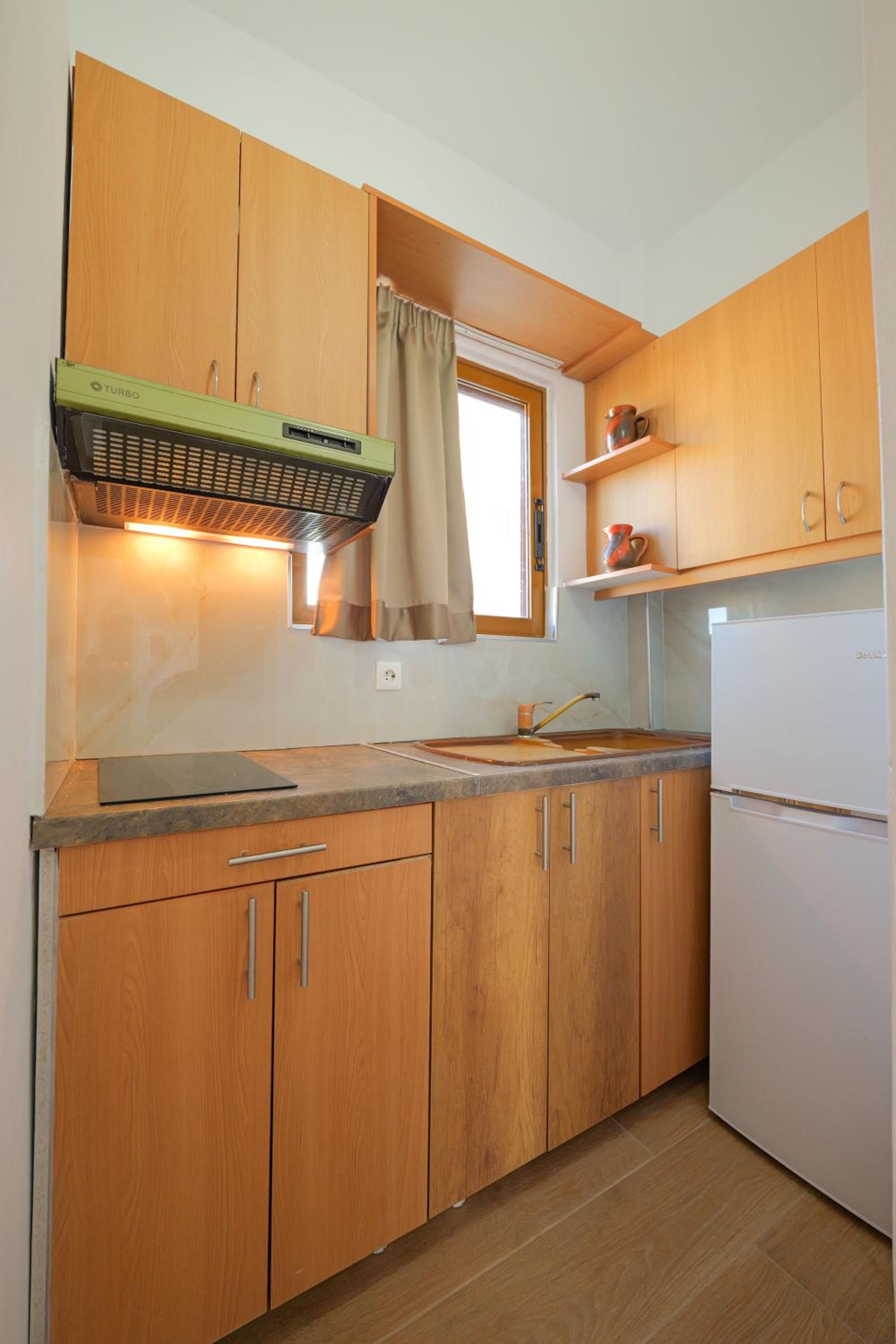 Standard Triple Room photo 2