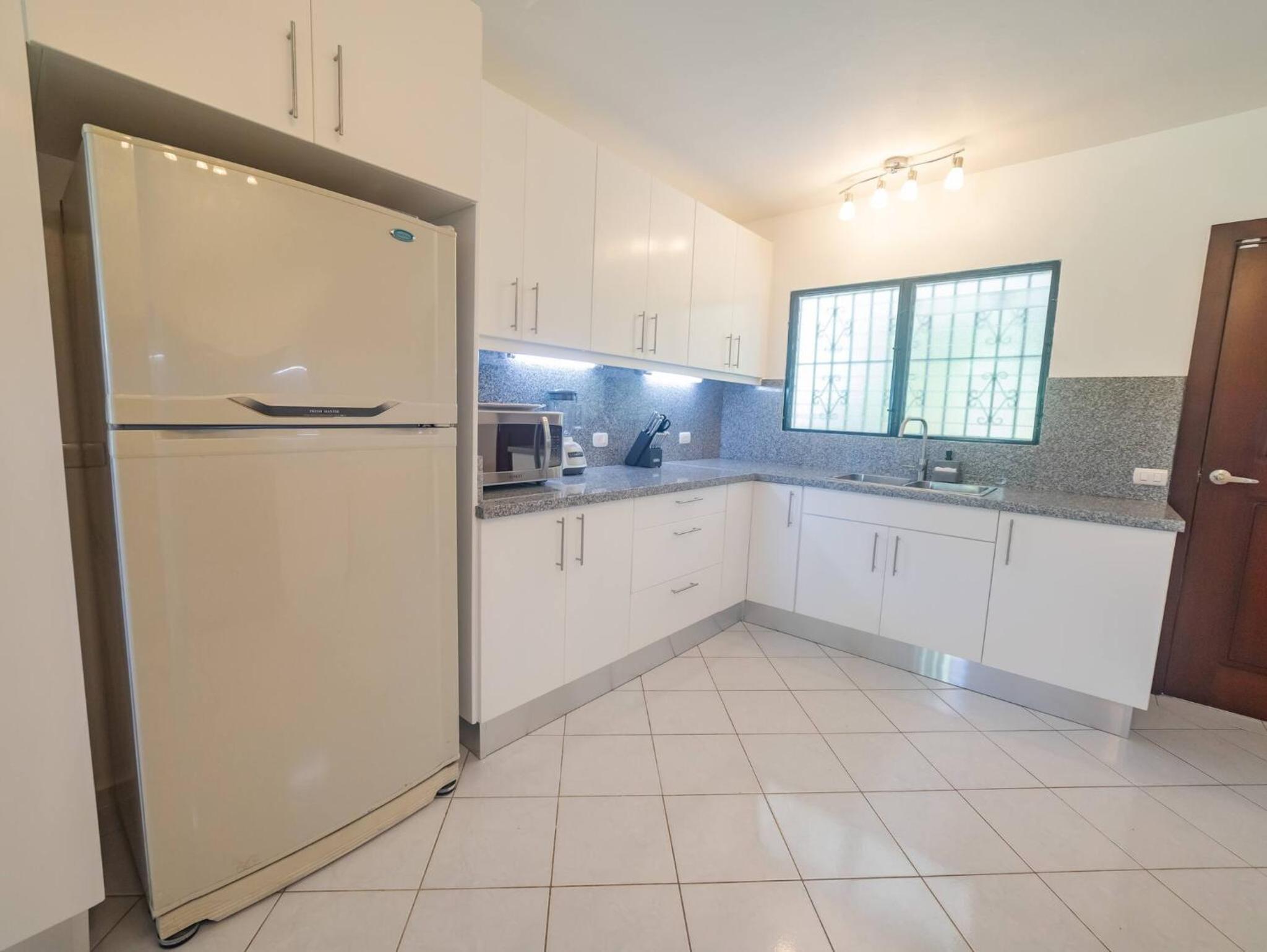Apartment - Photo 16