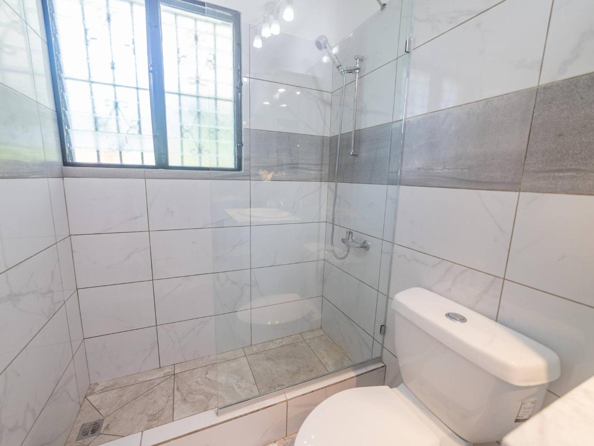 Apartment - Photo 19