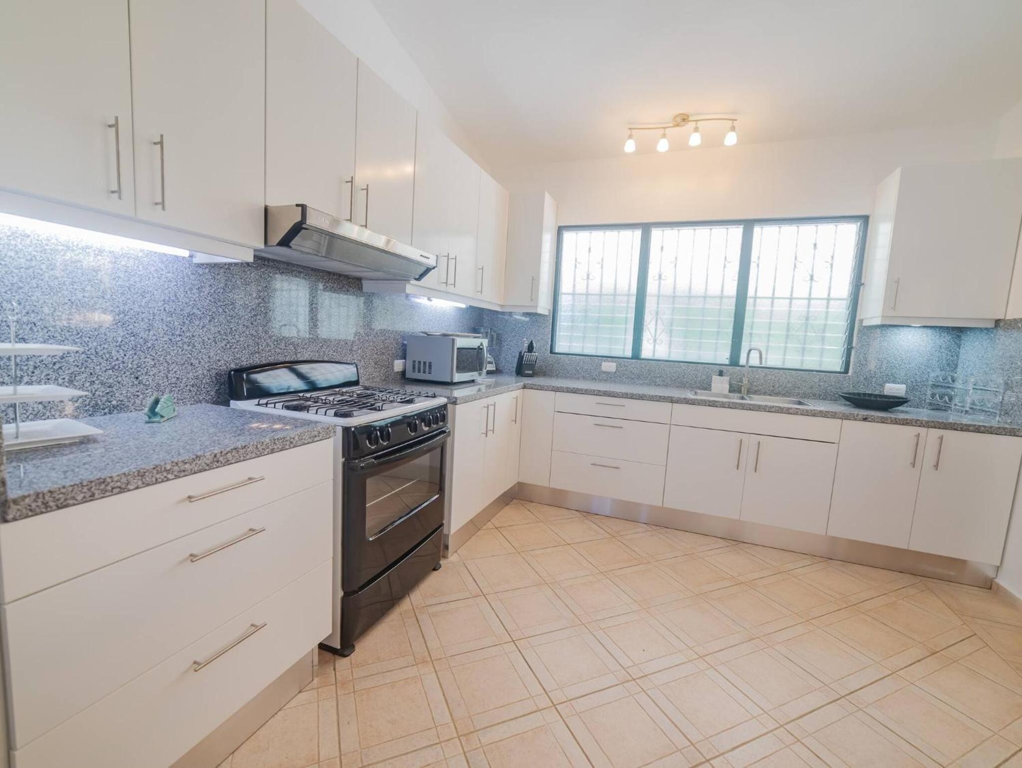Apartment - Photo 25