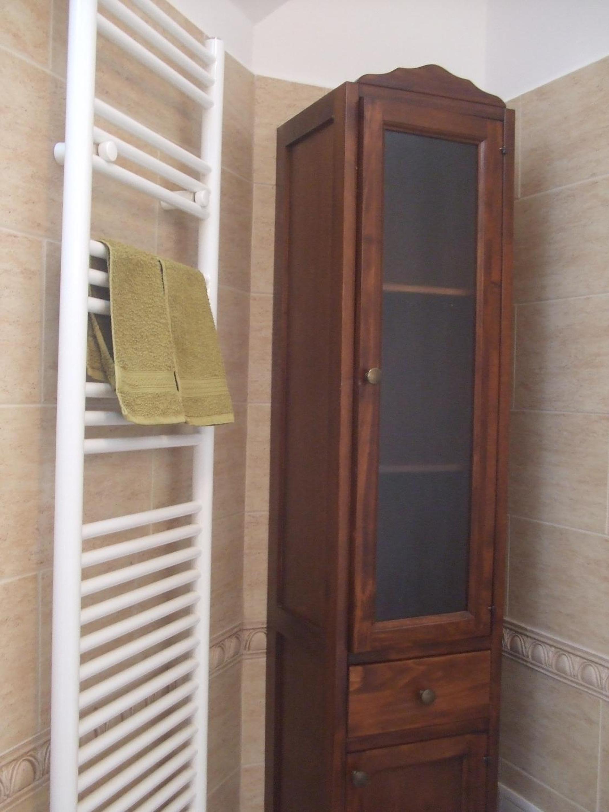 Superior One-Bedroom Apartment - Photo 22