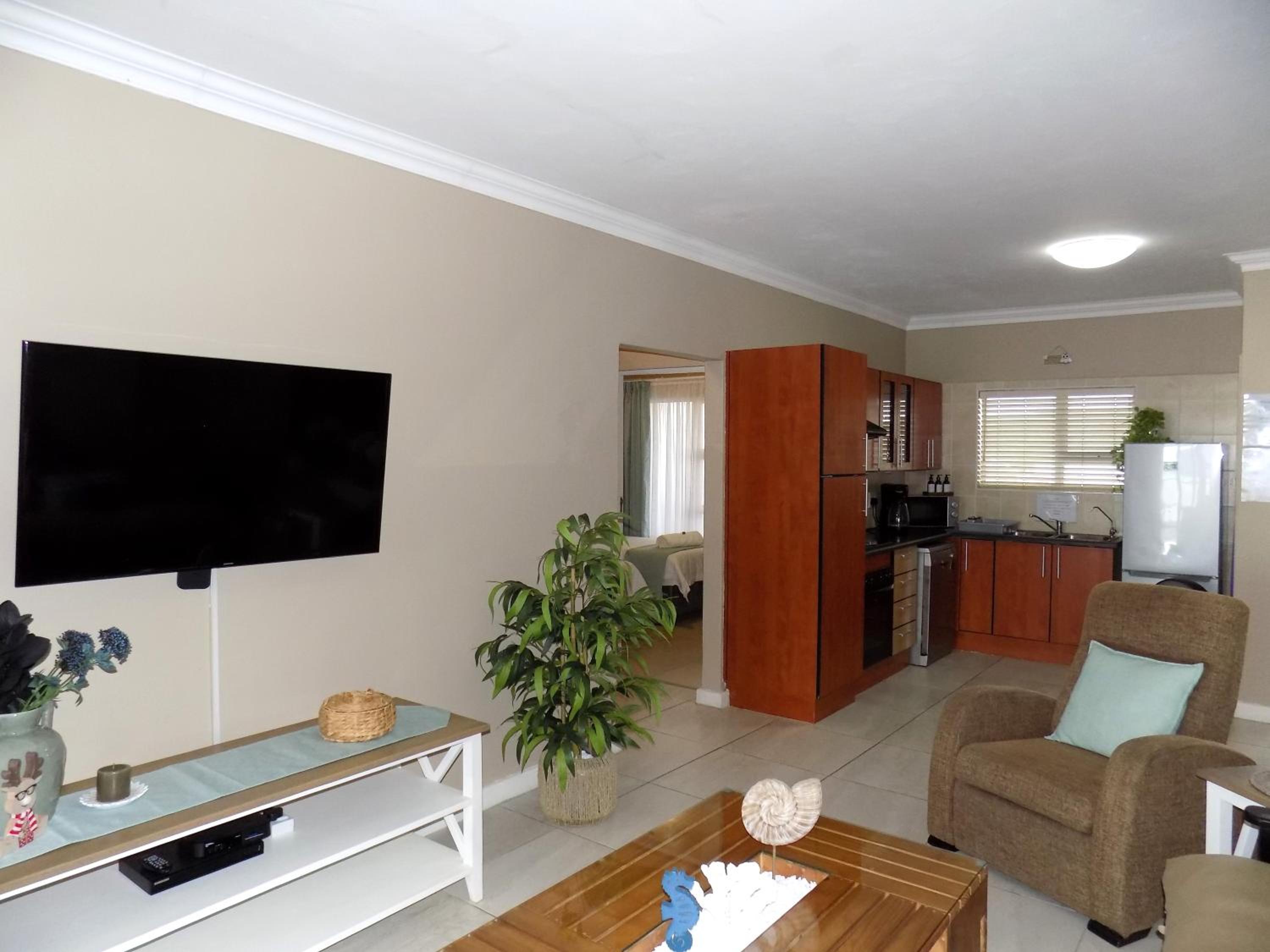 Luxury Apartment photo 2