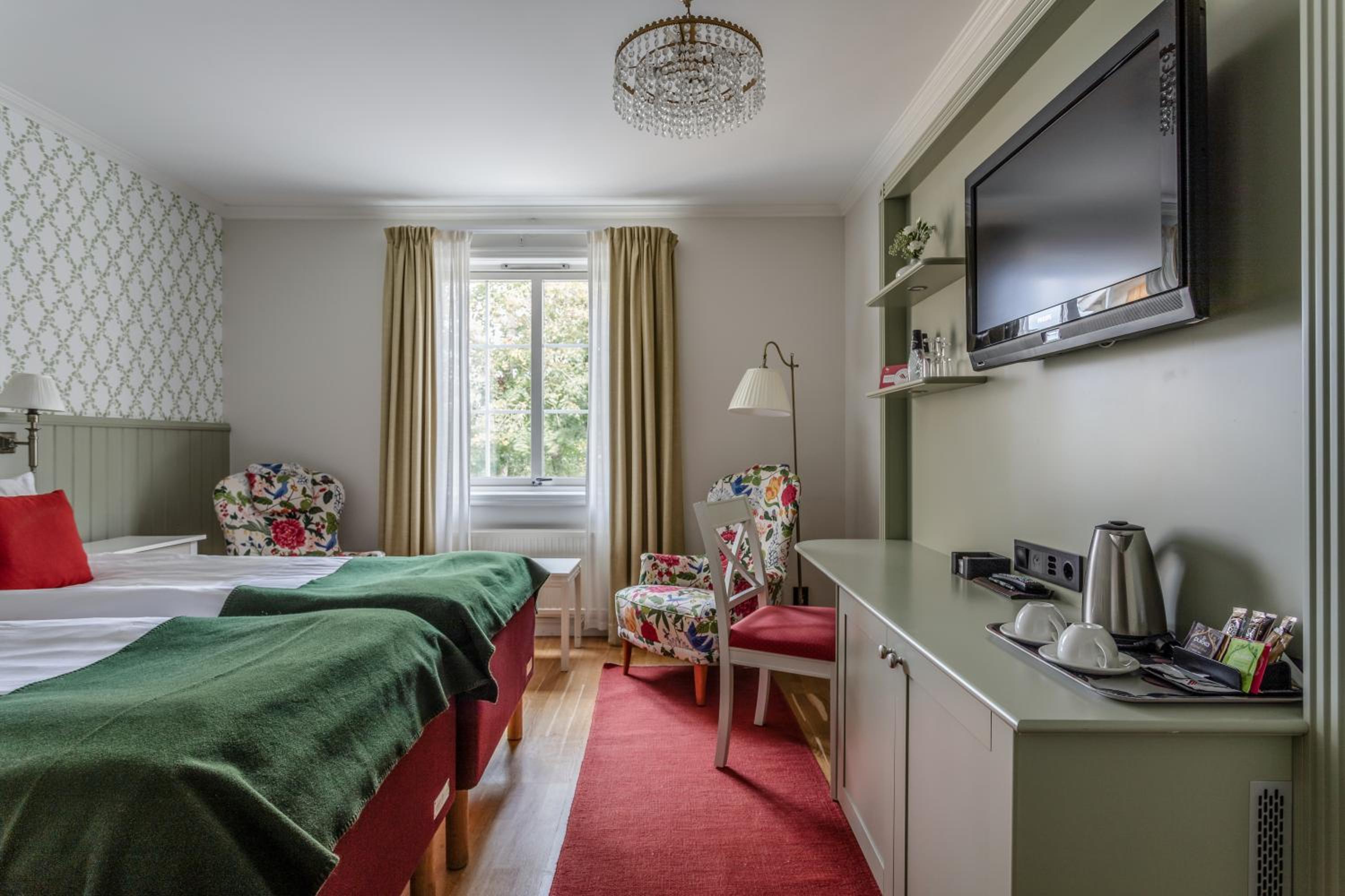 Classic Twin Room - Photo 2