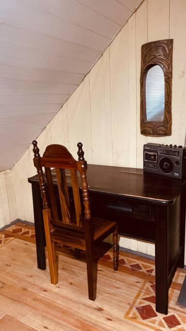 Three-Bedroom House photo 3