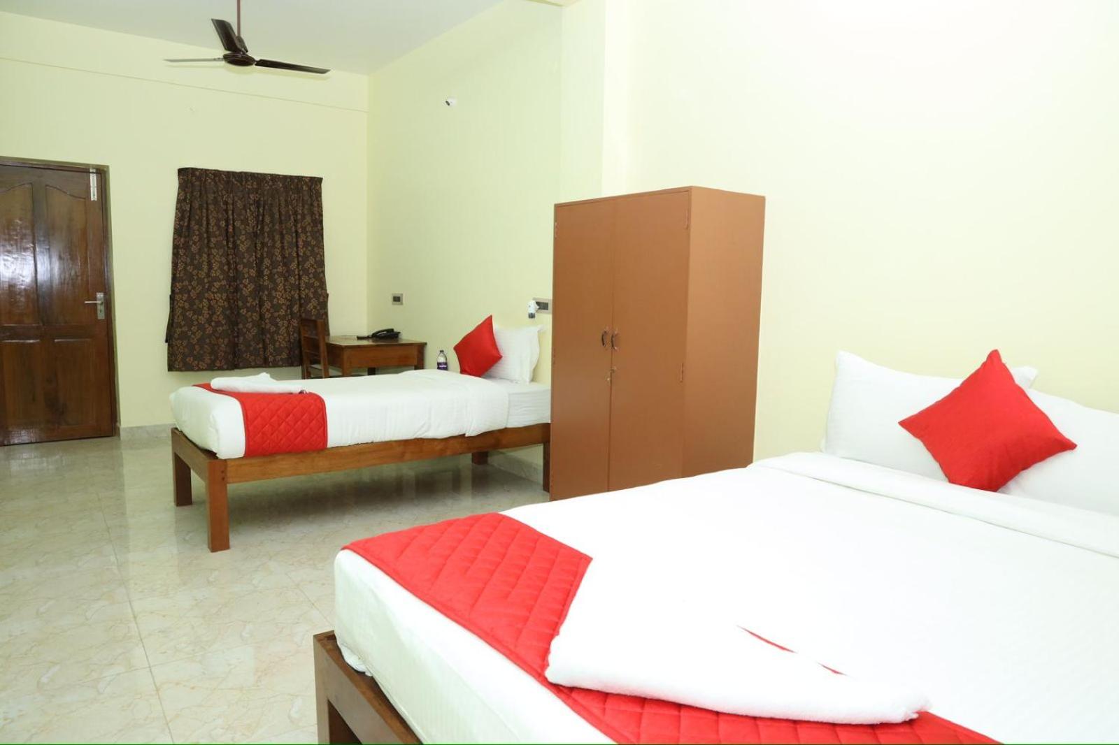 Triple Room With Balcony - Photo 5