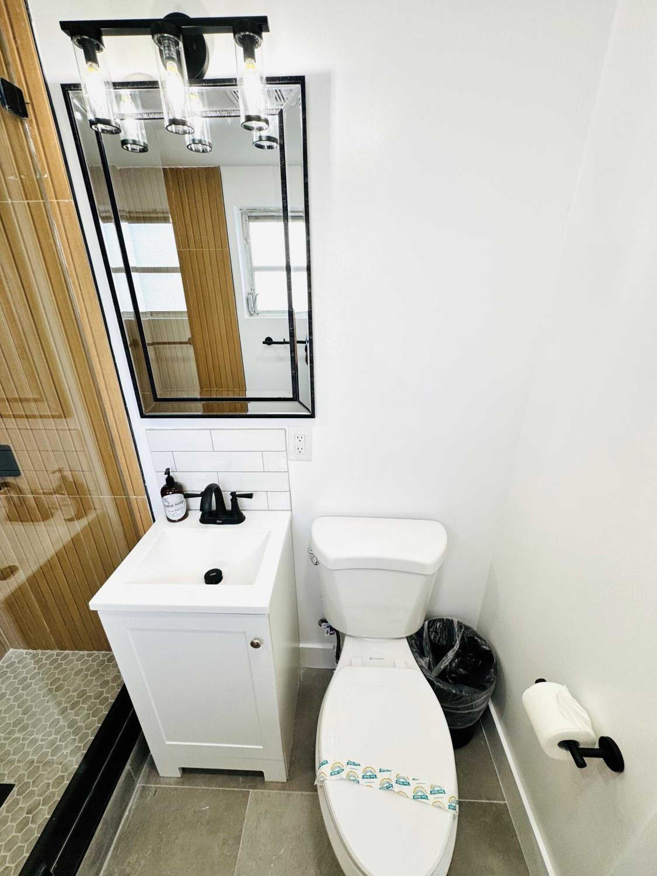 Deluxe Two Bedroom Family Suite with Kitchen and Sofa Bed - Photo 21