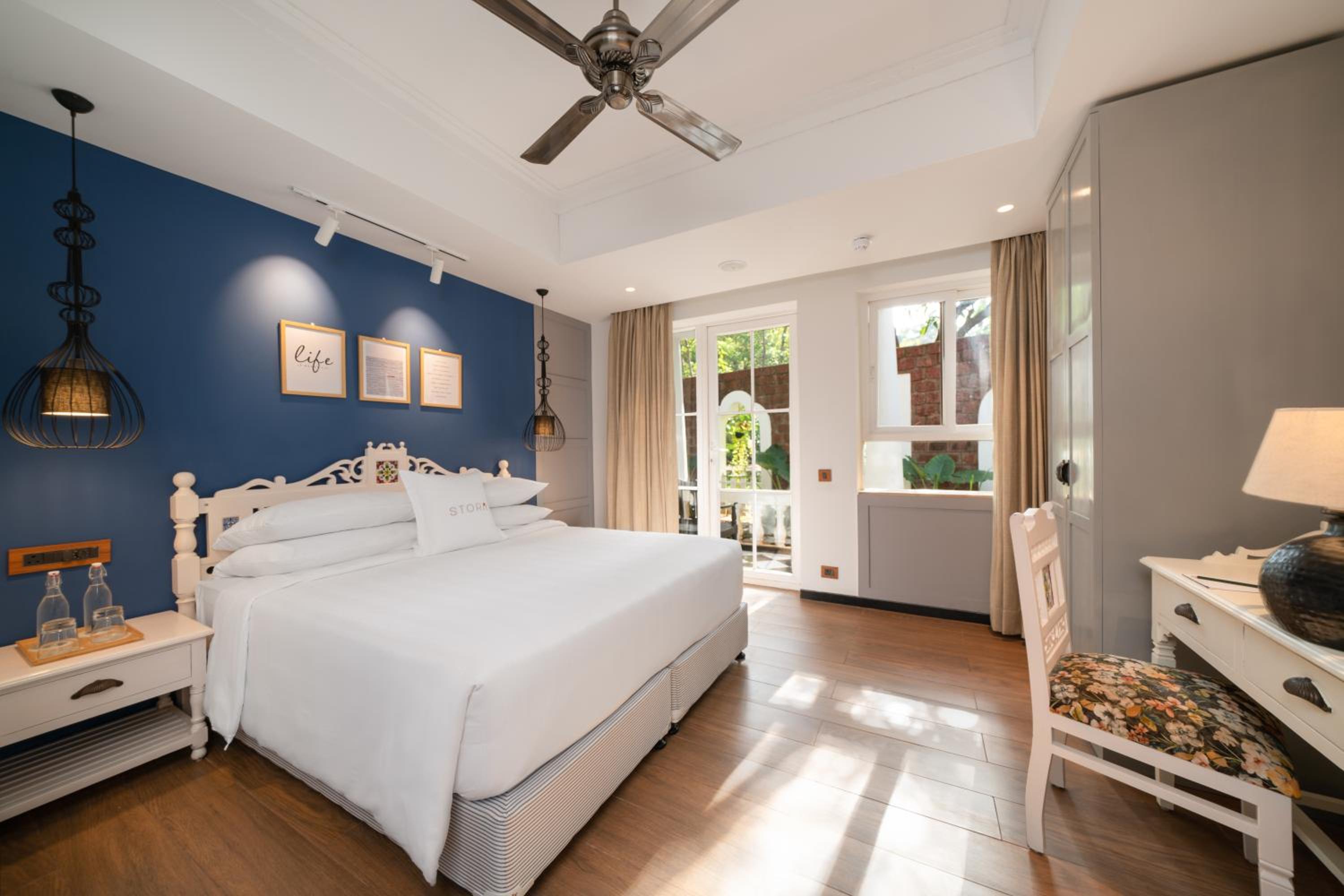 Quadruple Room with Welcome drink, Hi-tea from 4:30 PM to 5:30 PM, 20% off on F&B, Spa, and Laundry services, Complimentary fish-feeding activity for all children photo