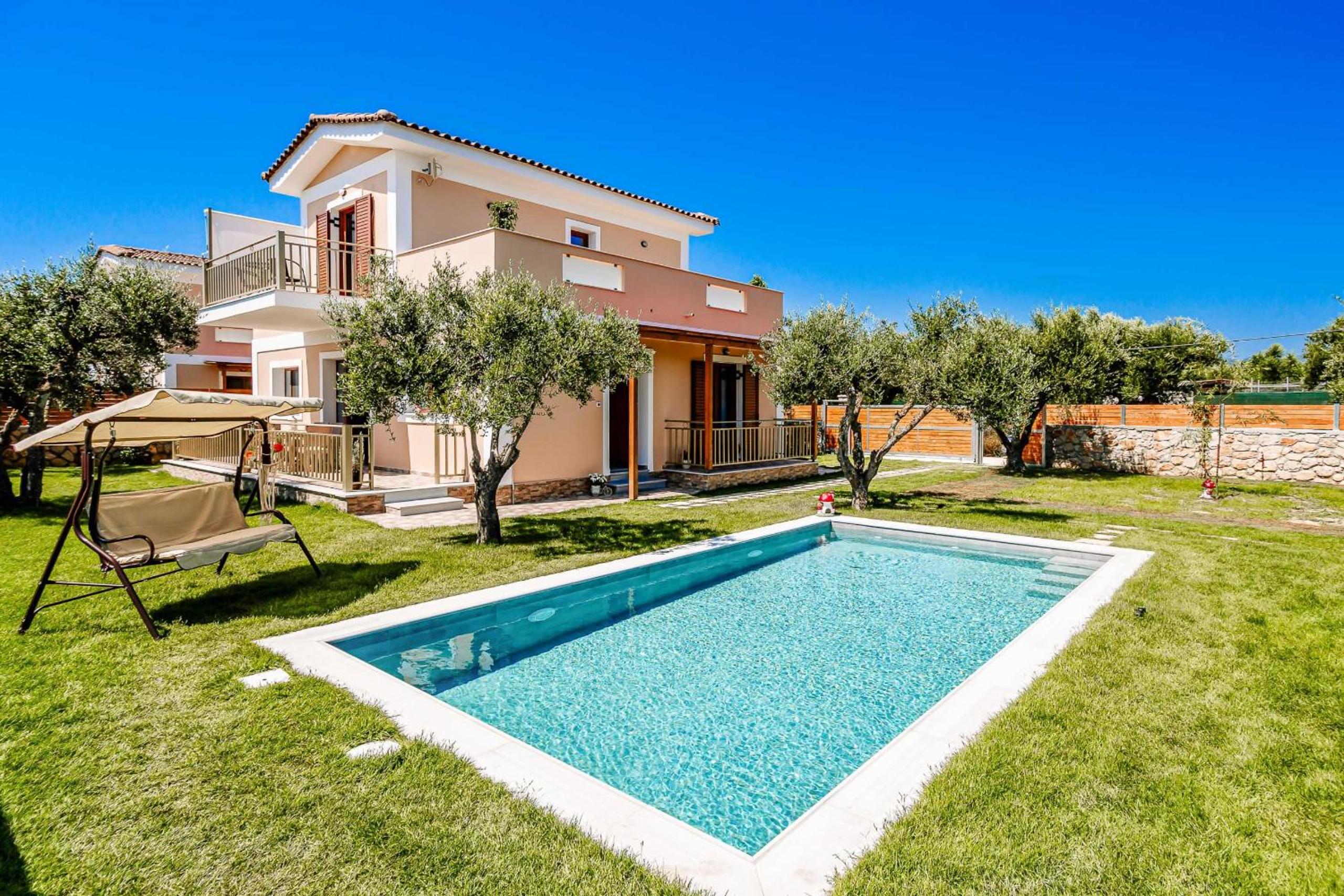 Villa with Private Pool photo 2