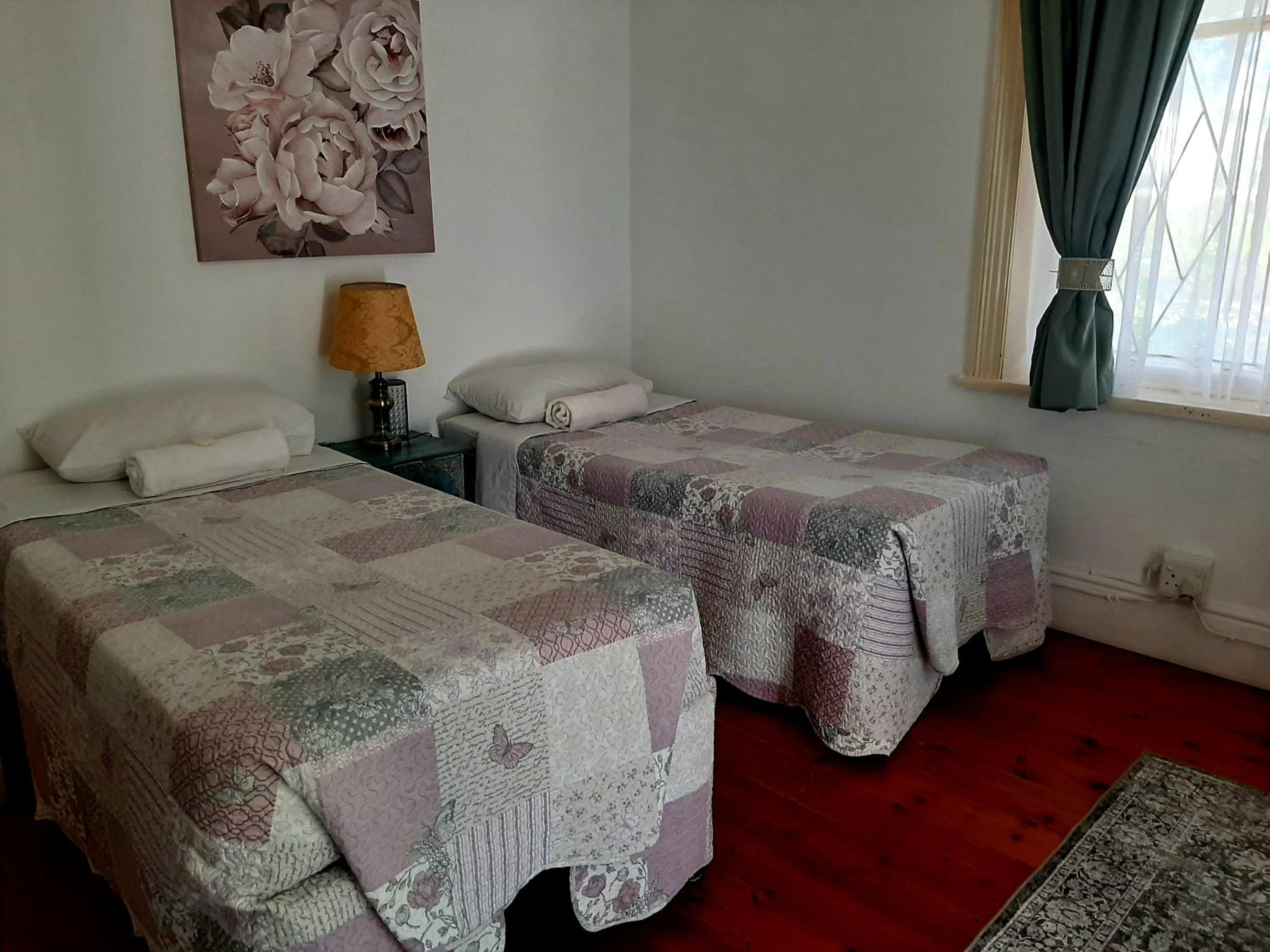 Budget Twin Room photo 1