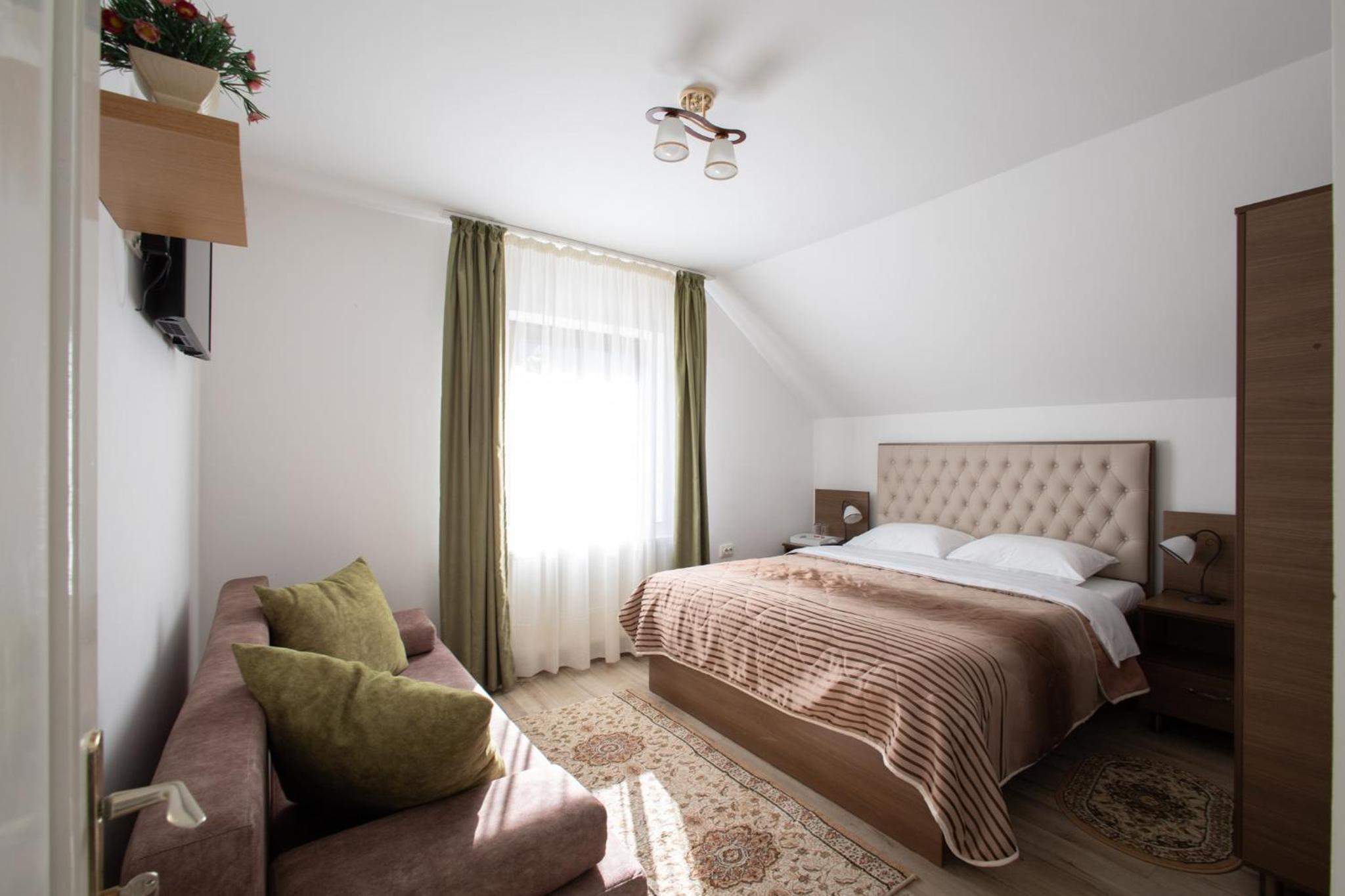 Three-Bedroom House photo 1