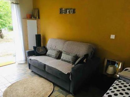 One-Bedroom House photo 1
