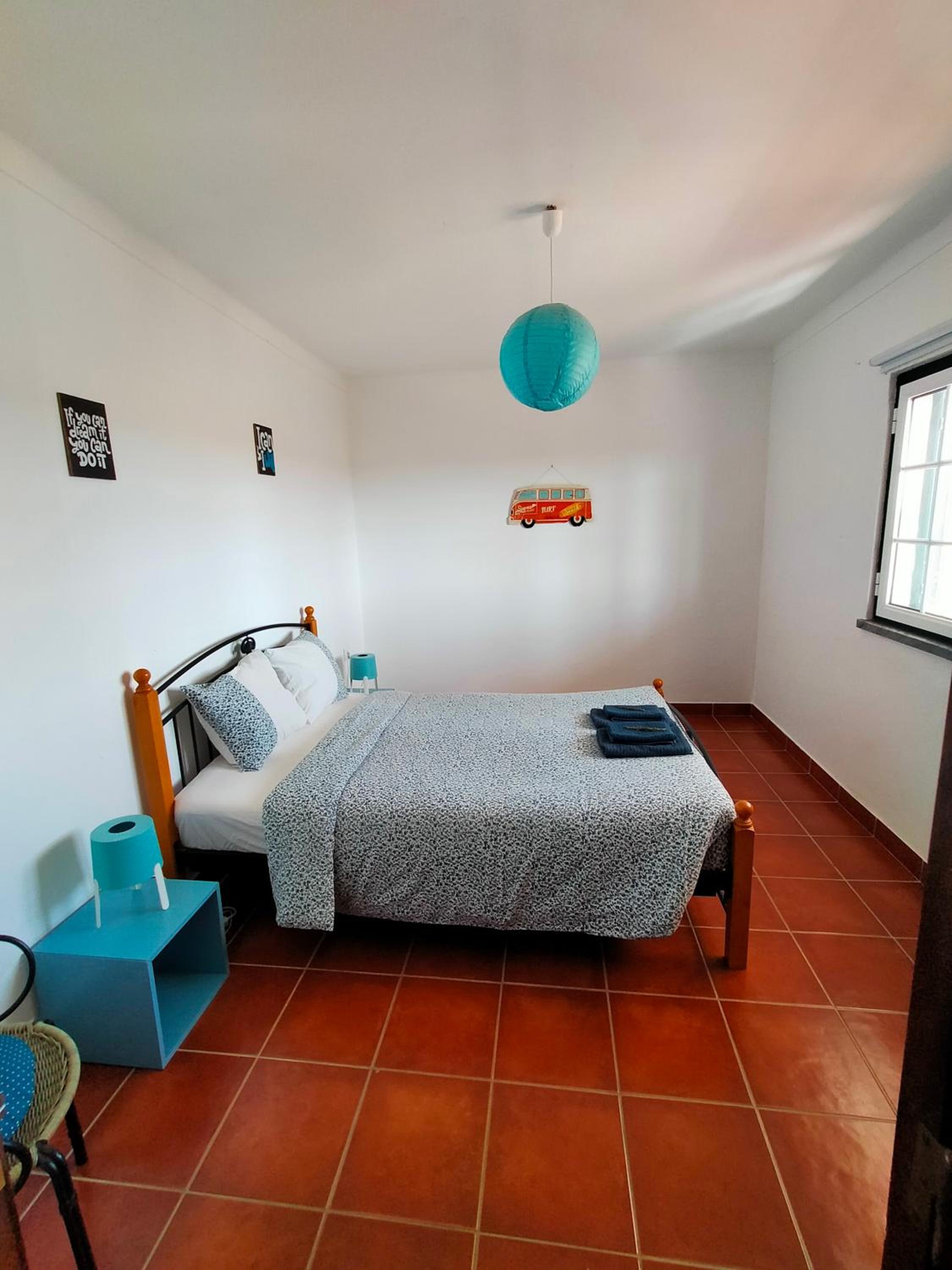 Double Room with Shared Bathroom photo 2