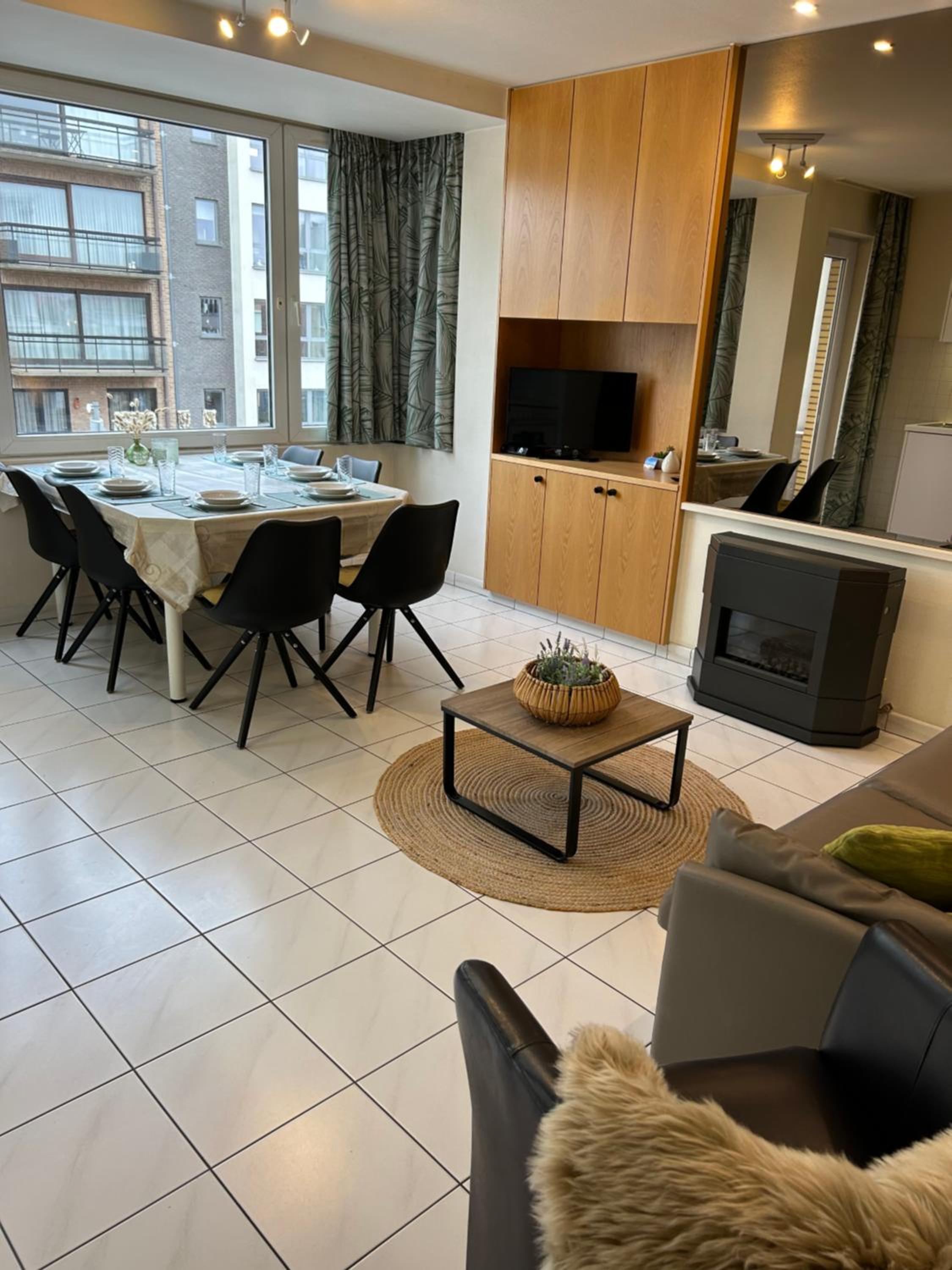 Apartment photo 1