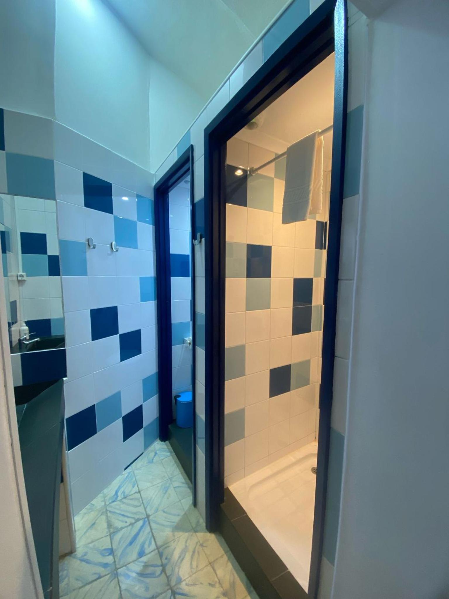 Double Room - Photo 4