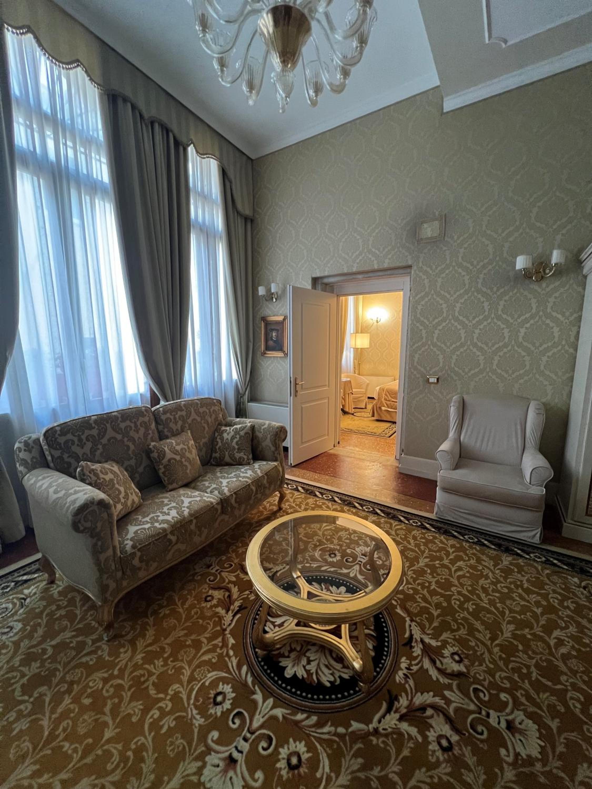 Two-Bedroom Suite