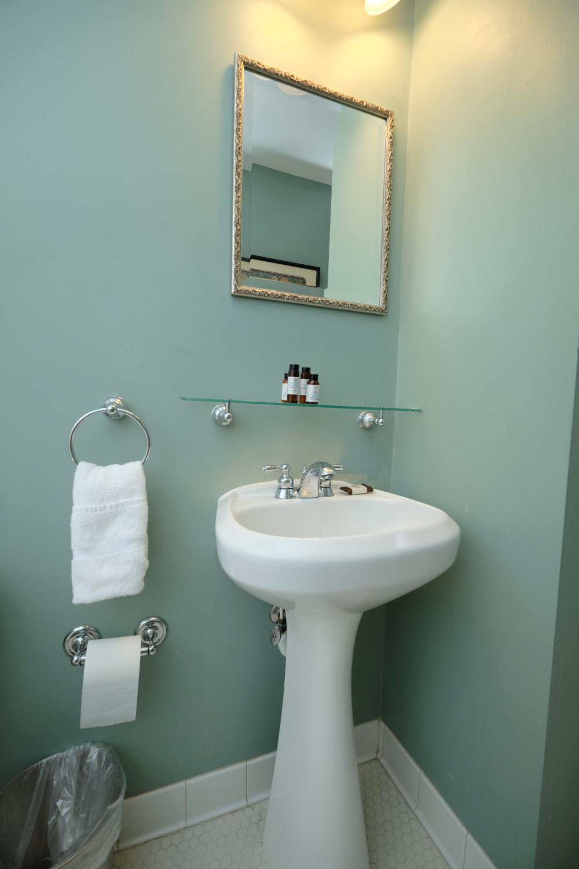 Standard Queen - Photo 14