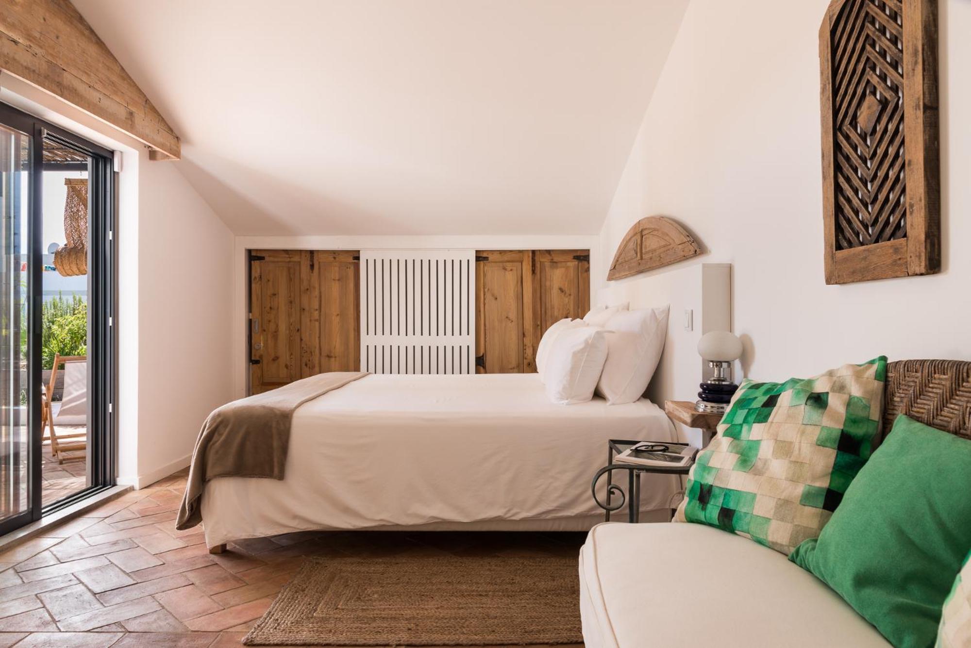Double or Twin Room with Terrace photo 2