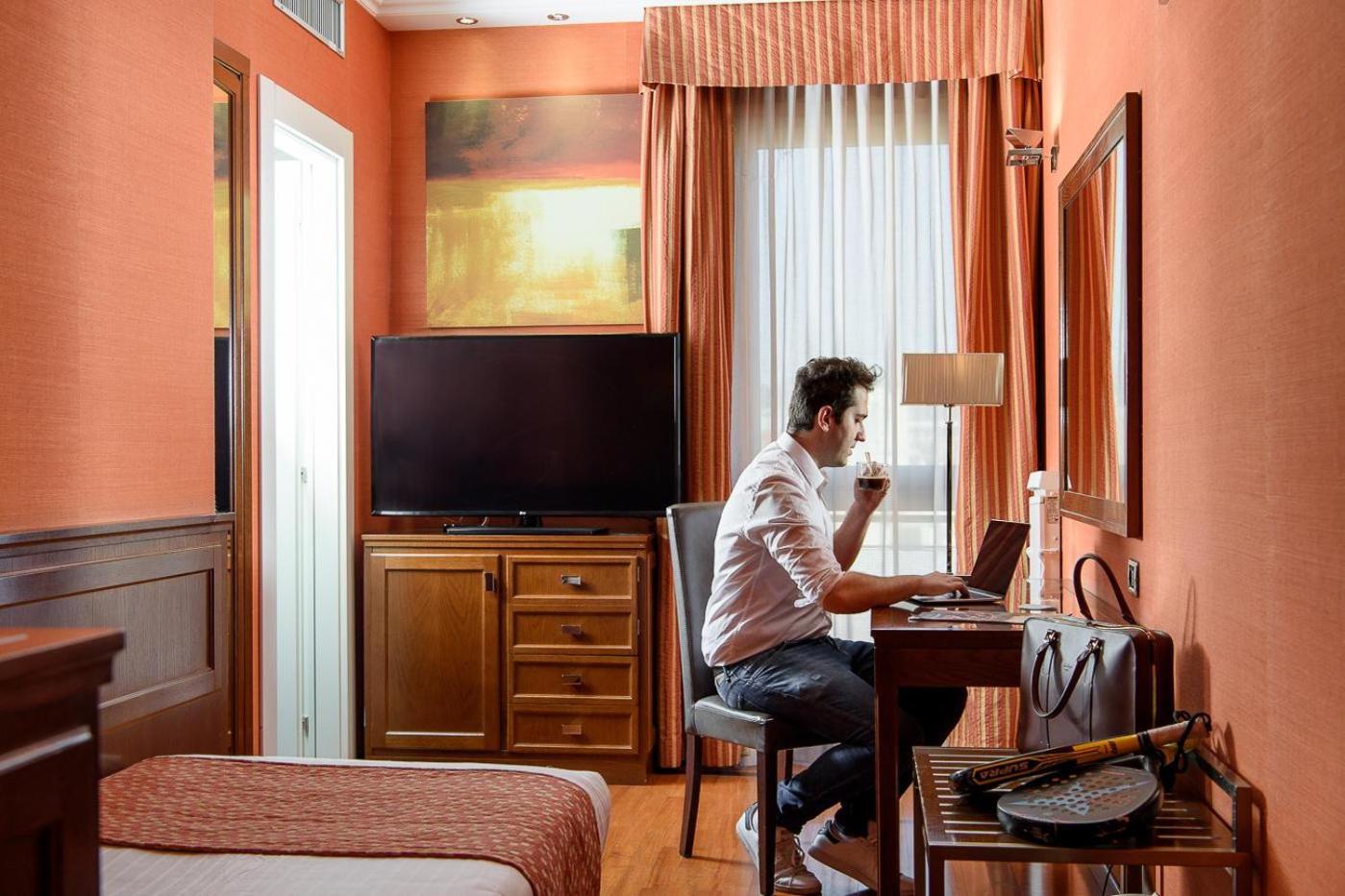 Classic Single Room