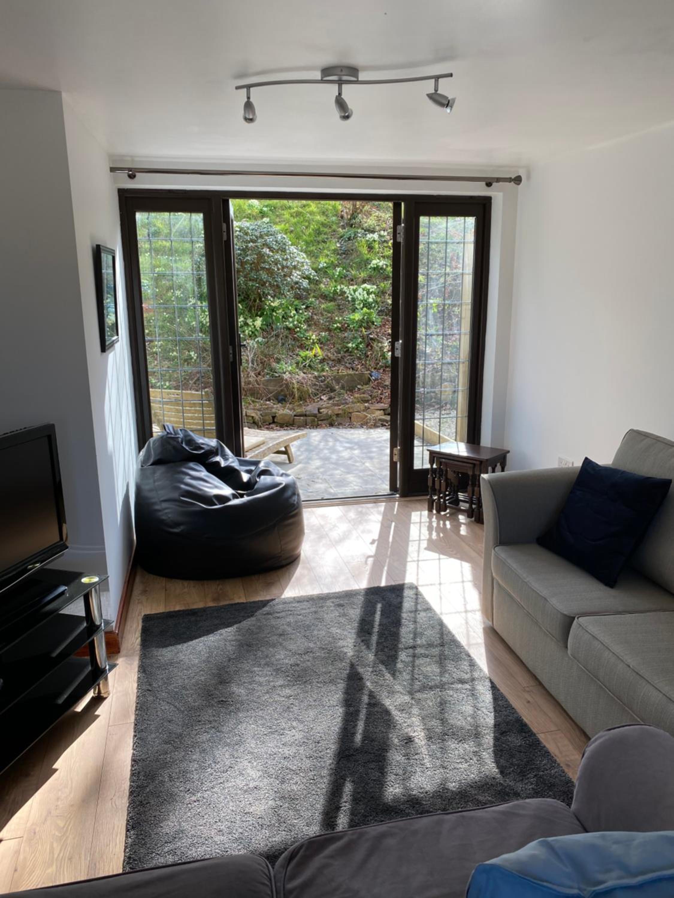 Two-Bedroom House photo 3