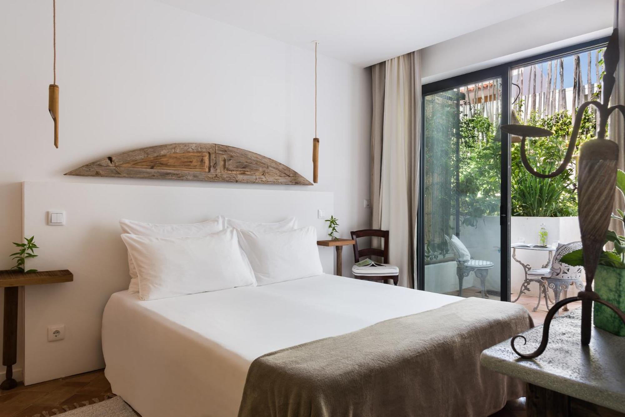 Double or Twin Room with Garden View