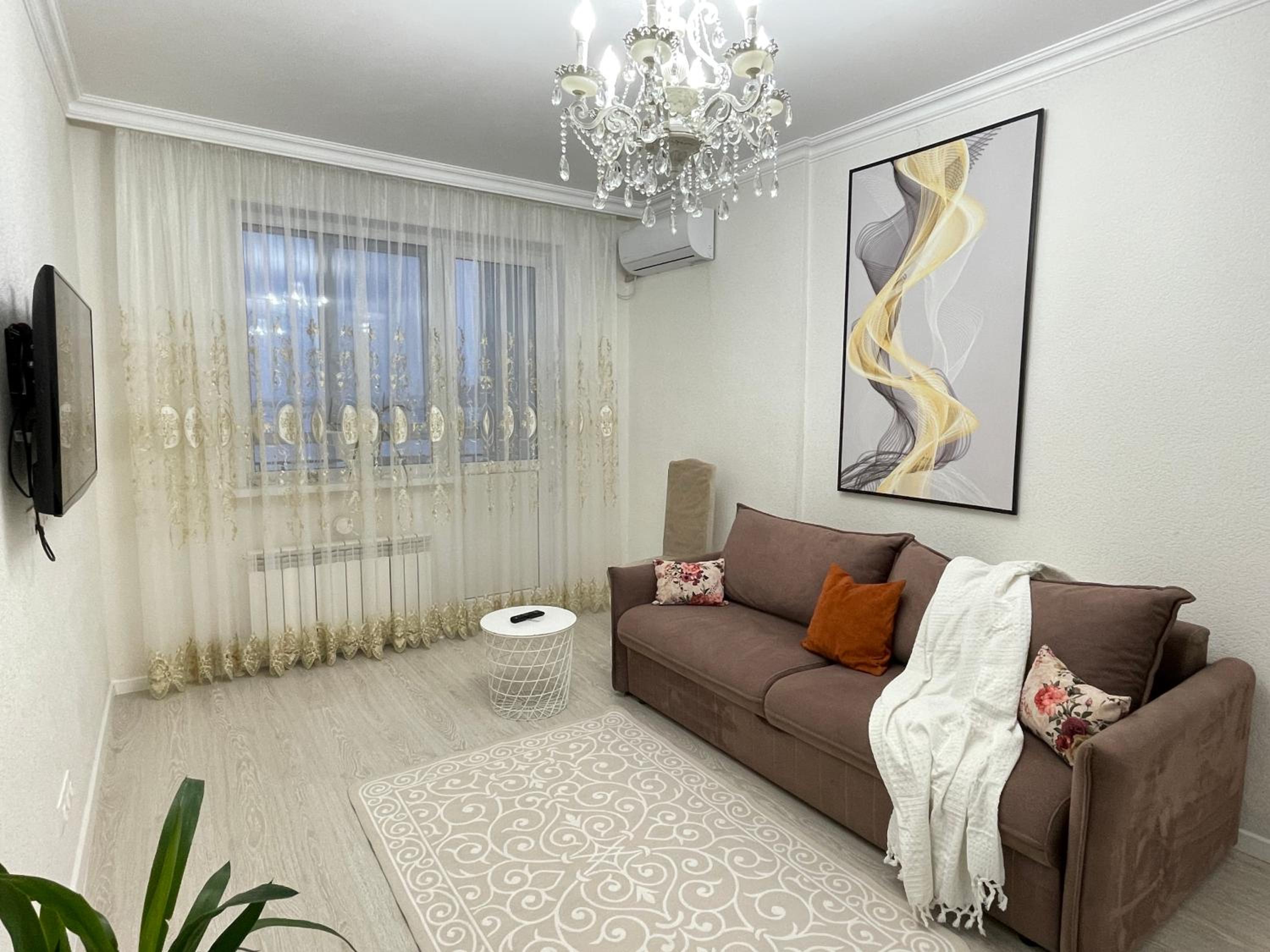 One-Bedroom Apartment photo 2