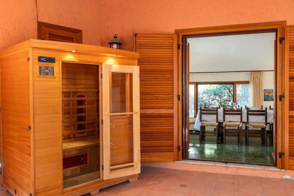 Villa photo 3
