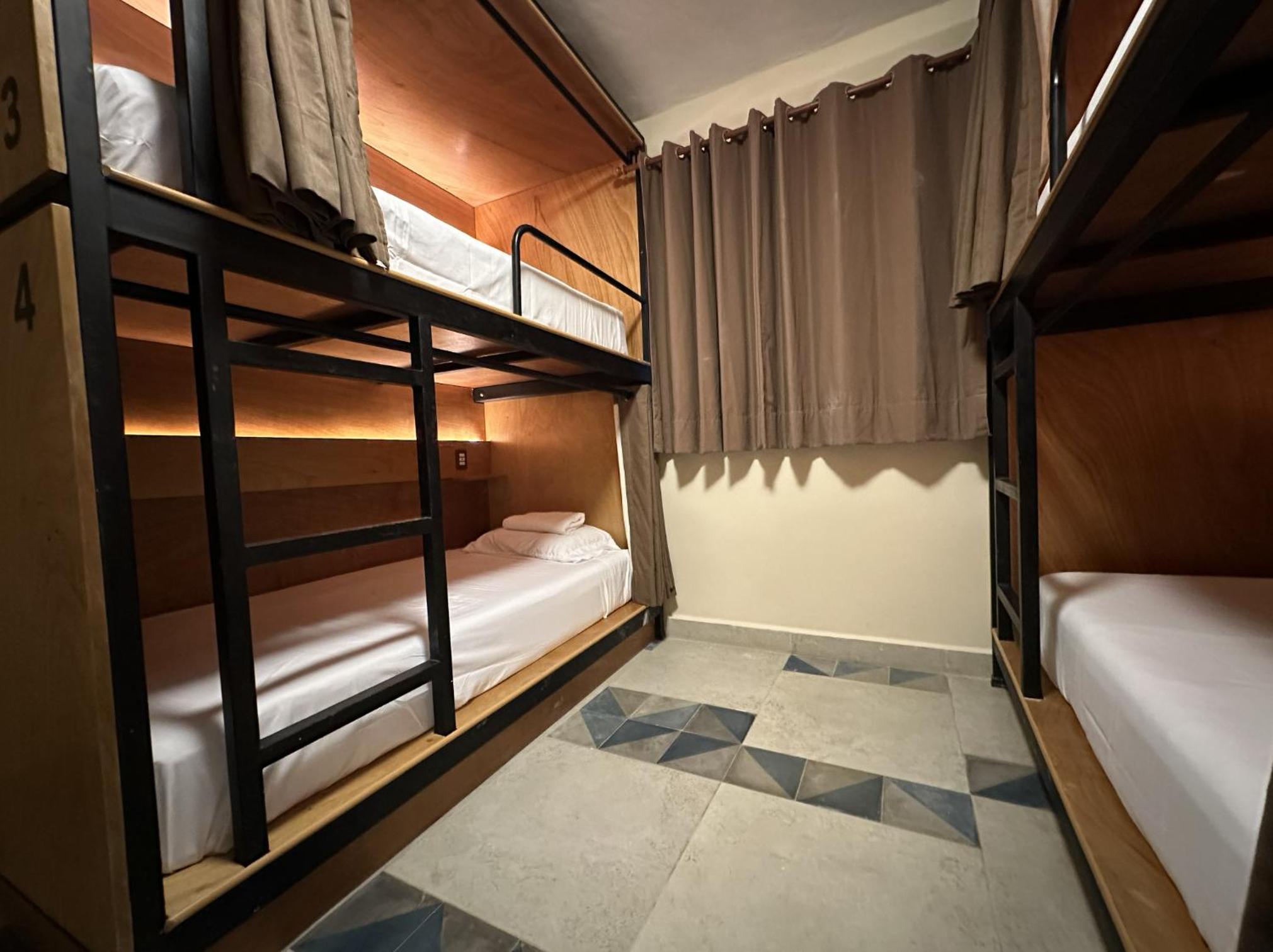 Bunk Bed In Mixed Dormitory Room photo 3
