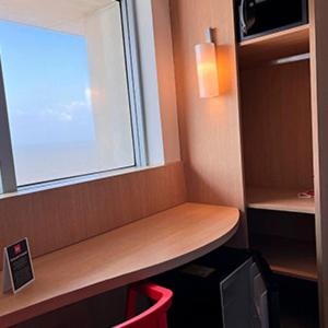 Standard Twin Room with Sea View photo 2