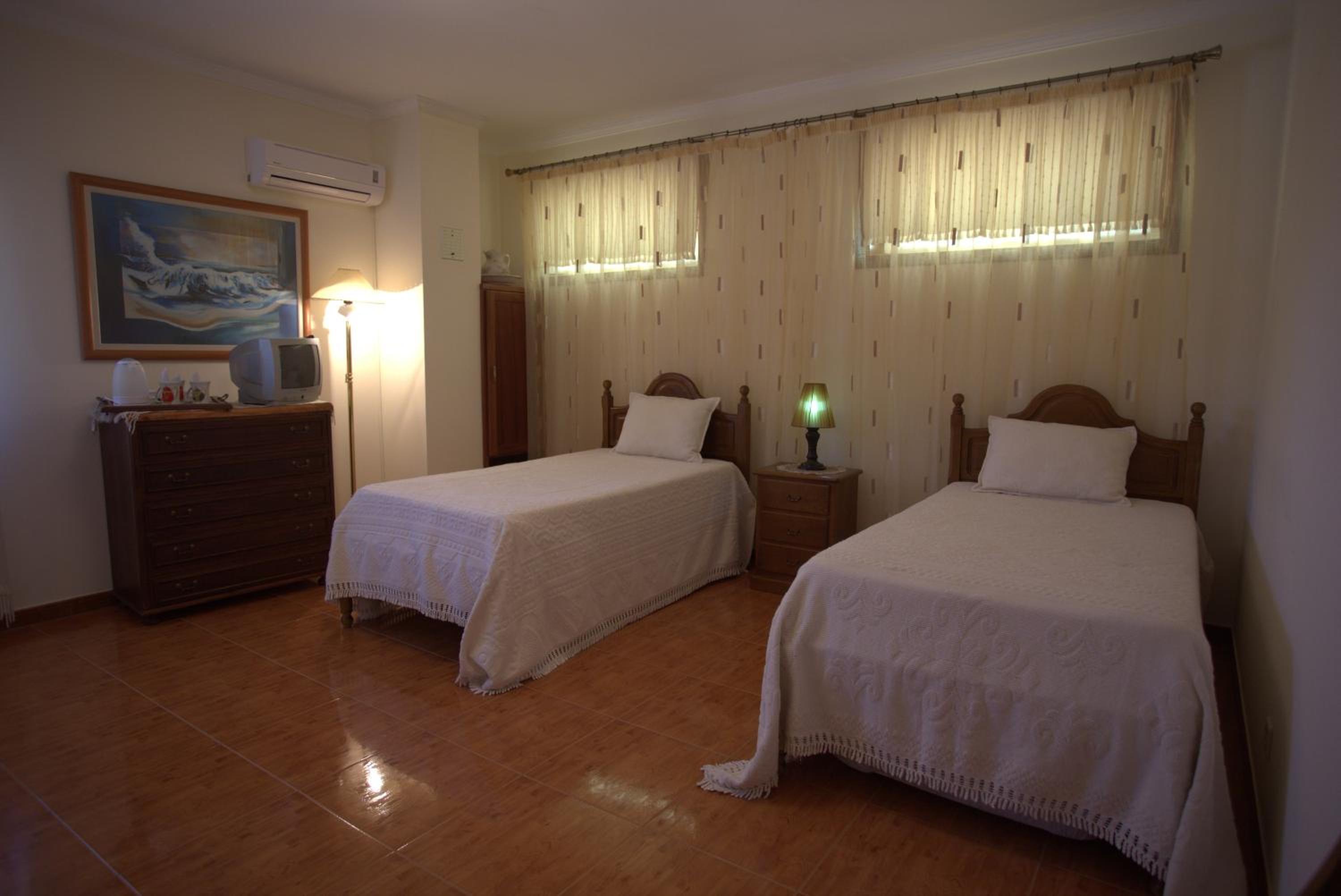 Triple Room - Photo 5