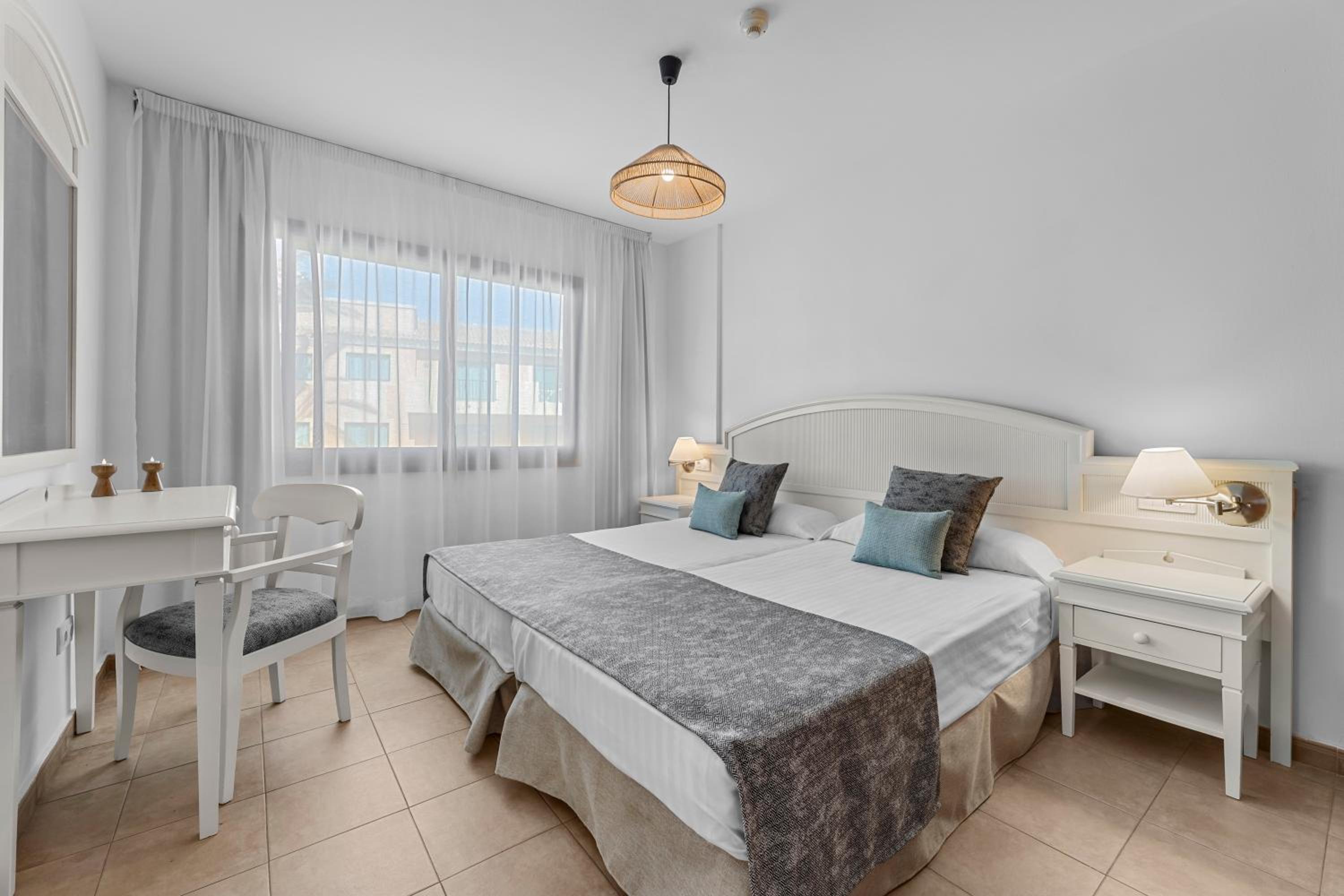 Habitación Estándar  2 Adultos