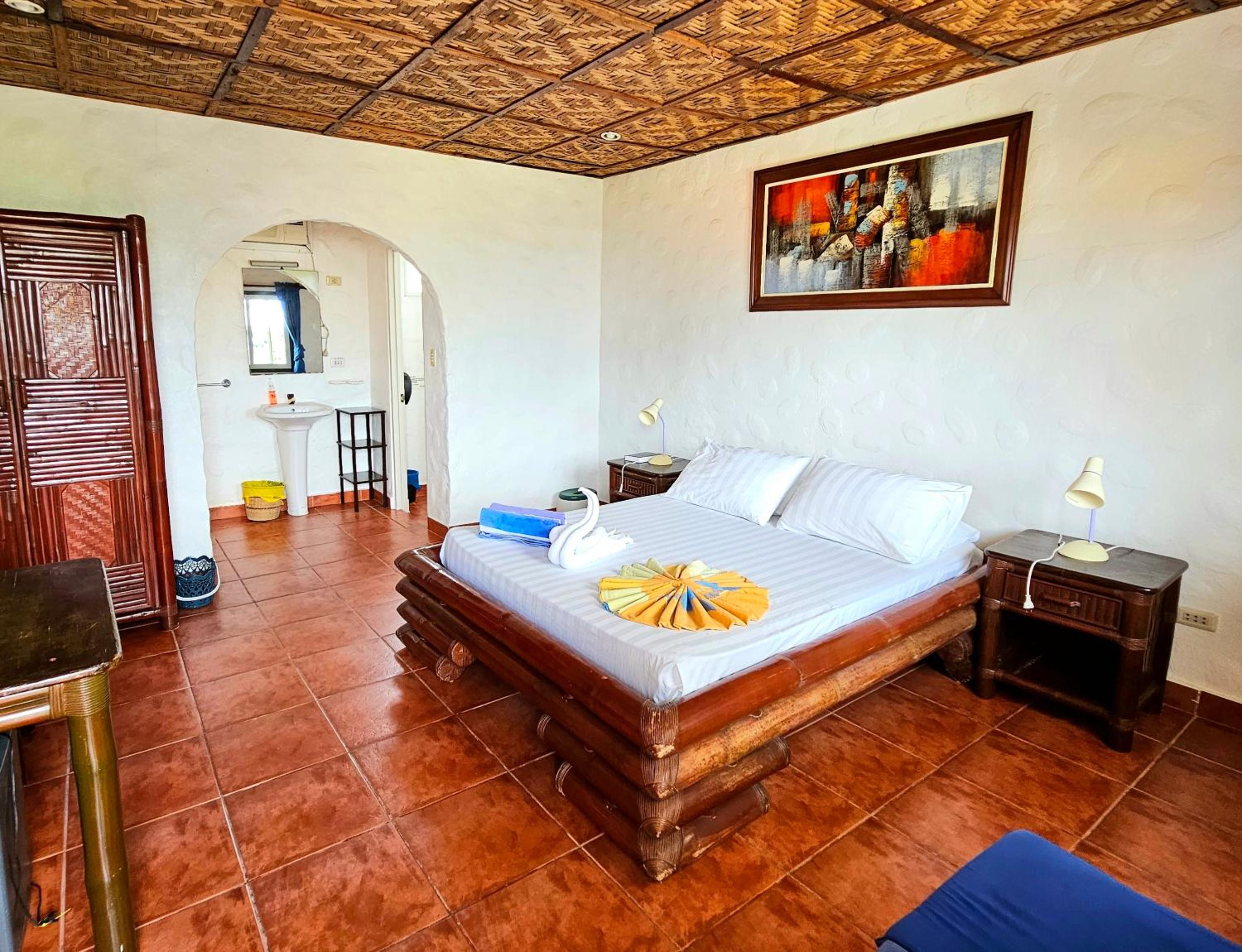 Deluxe Room With Fan photo 3