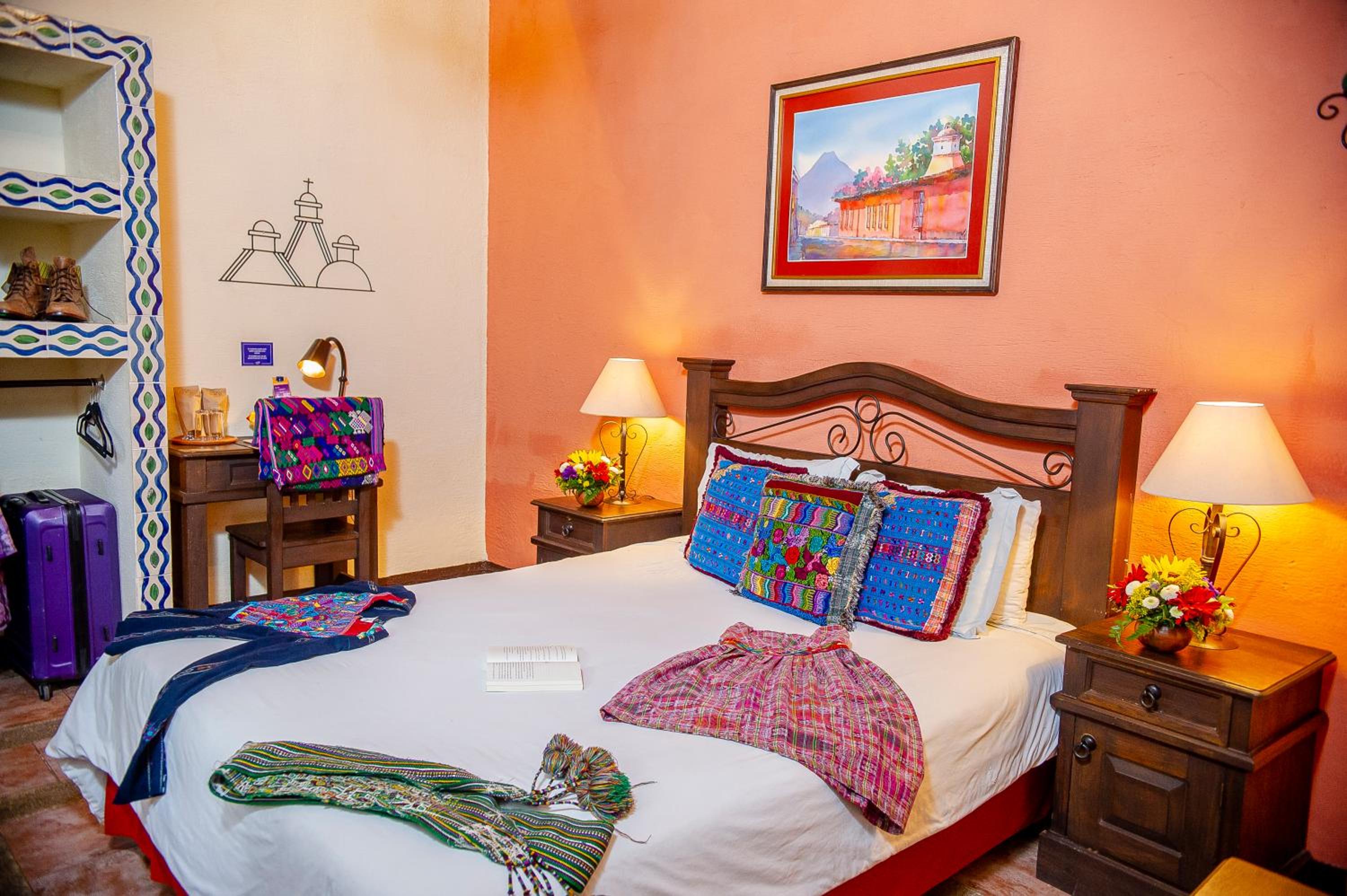 Deluxe Queen Room