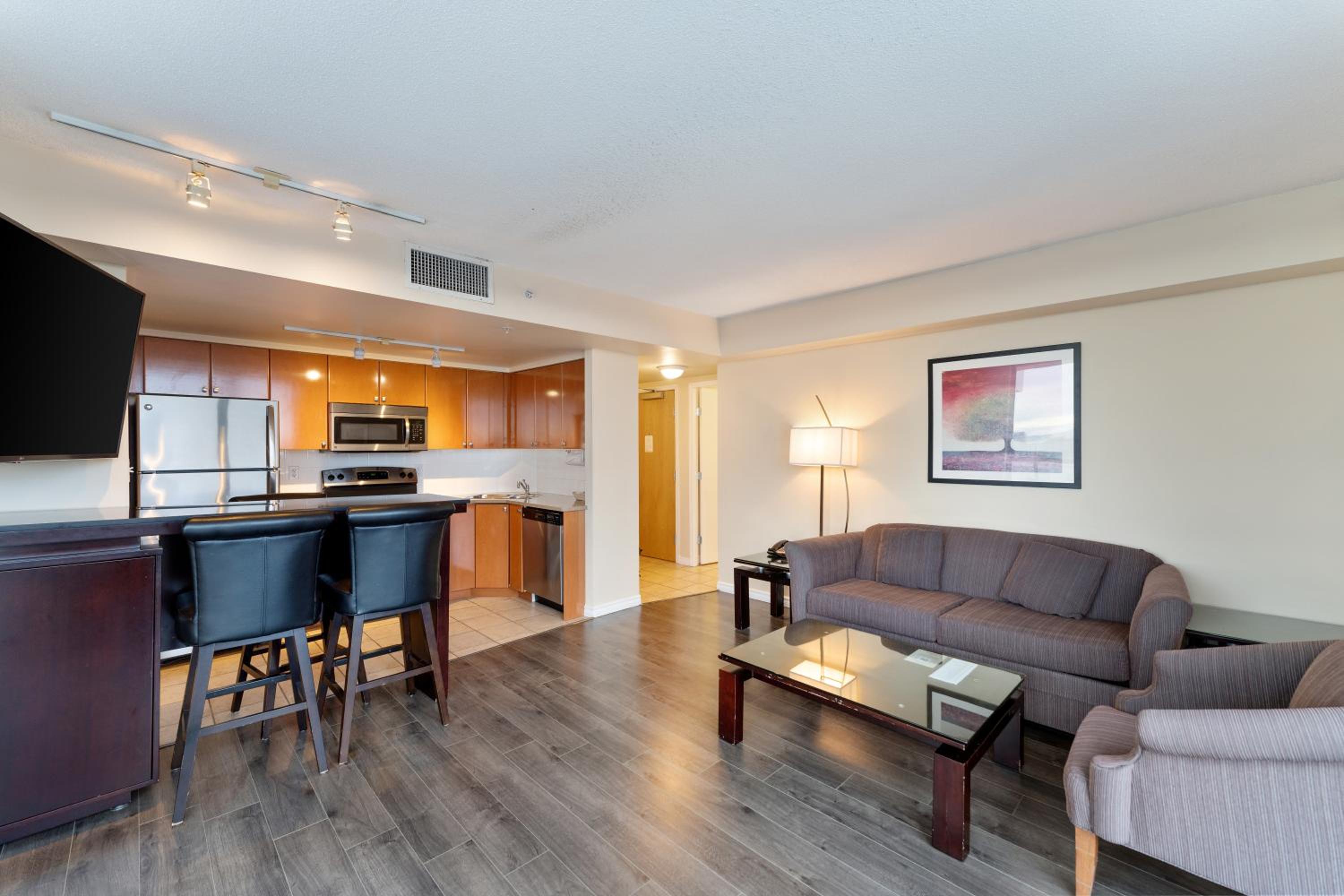 Executive Penthouse - Photo 2