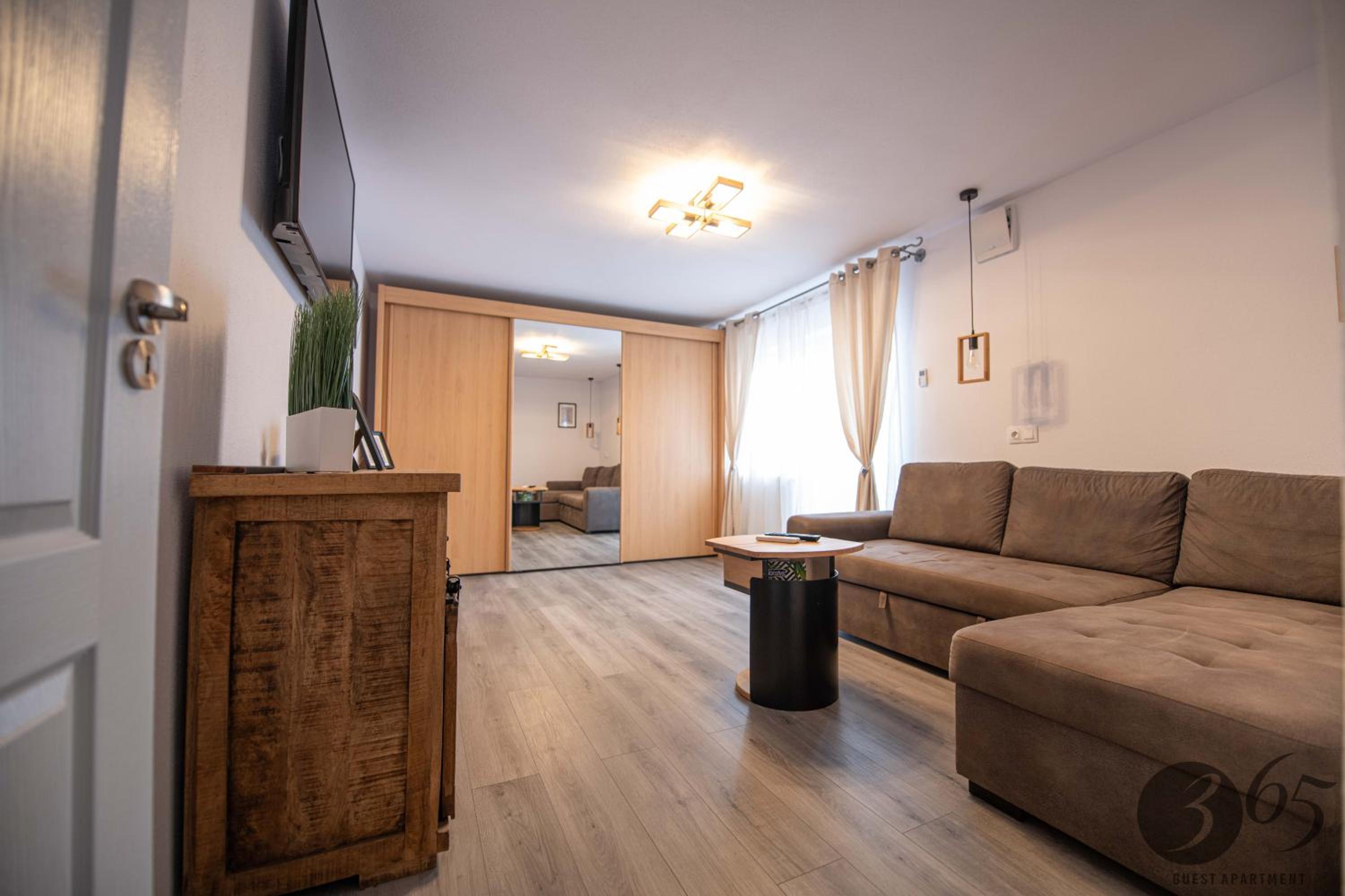 Deluxe Apartment photo 1