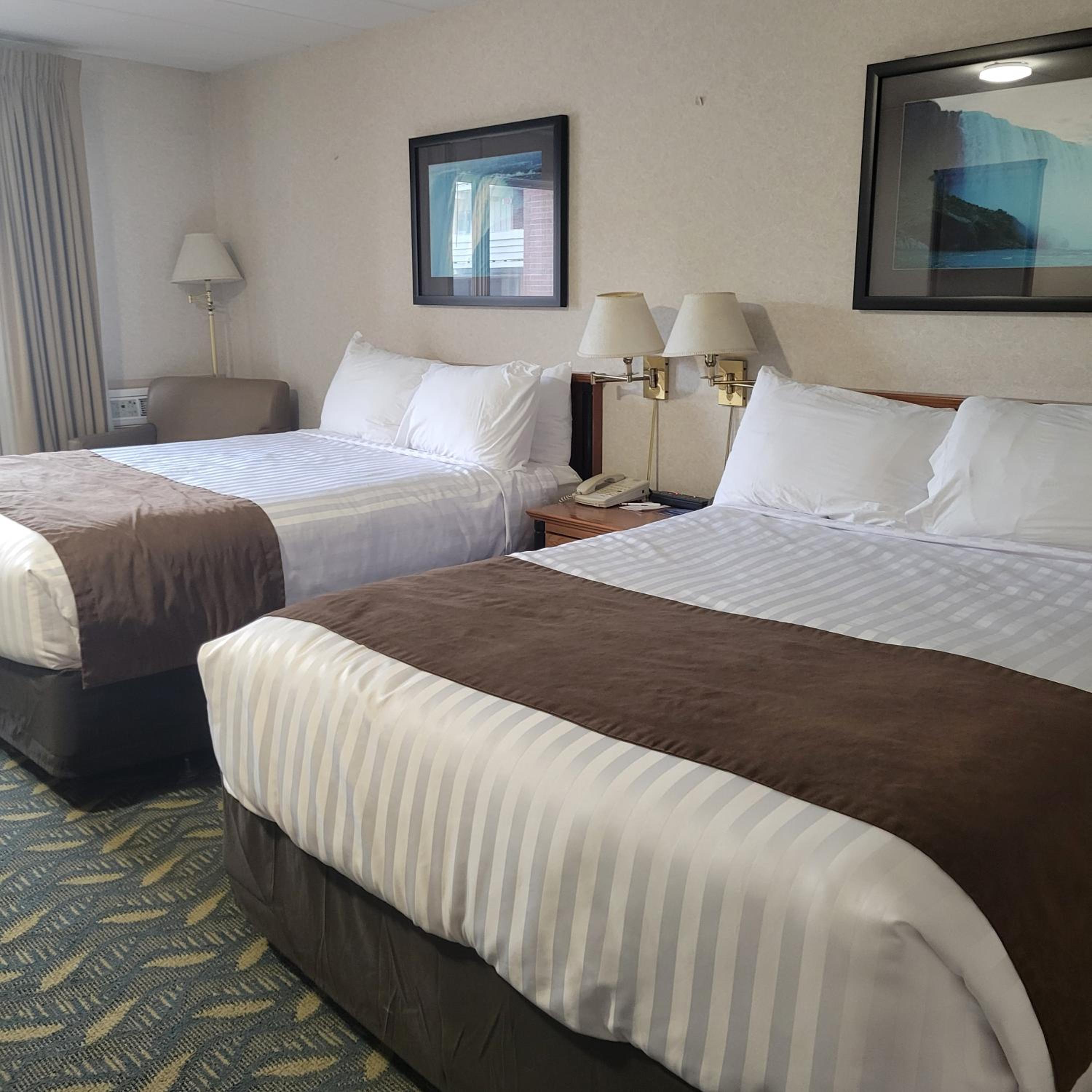 Double Room with Two Double Beds - Non-Smoking - Photo 5