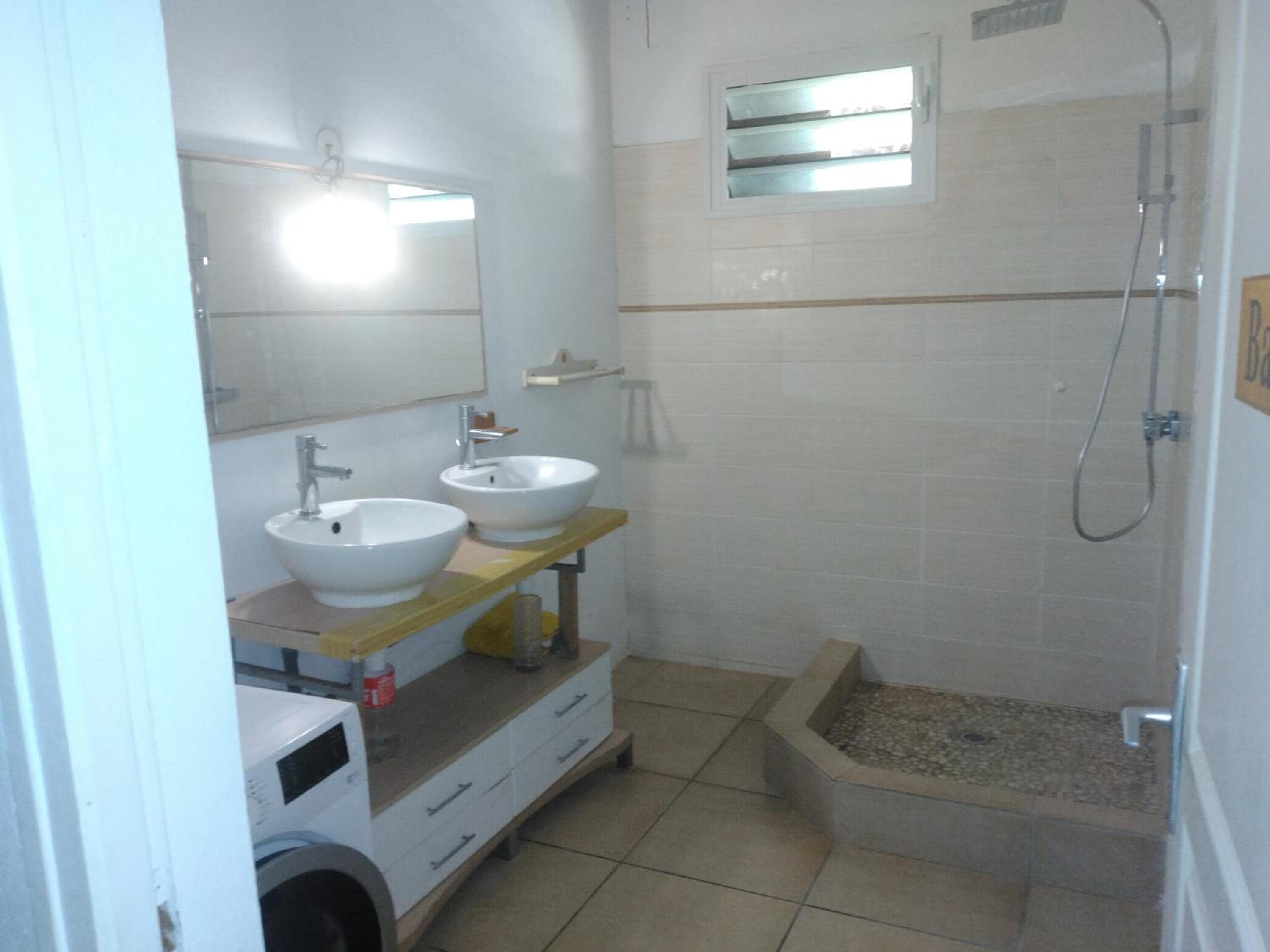 Standard Double Room - Photo 5