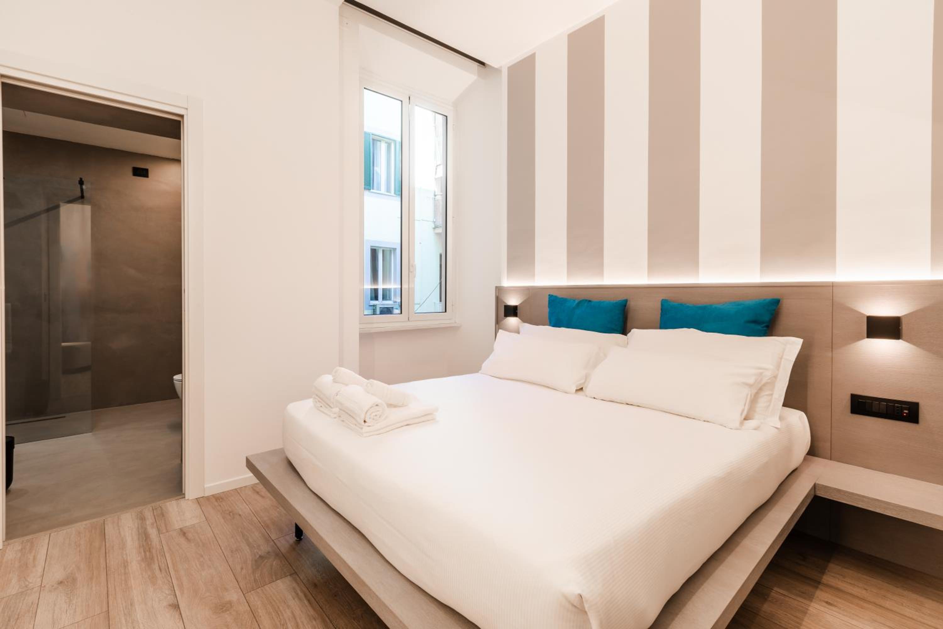 Double Room with Private Bathroom photo 3