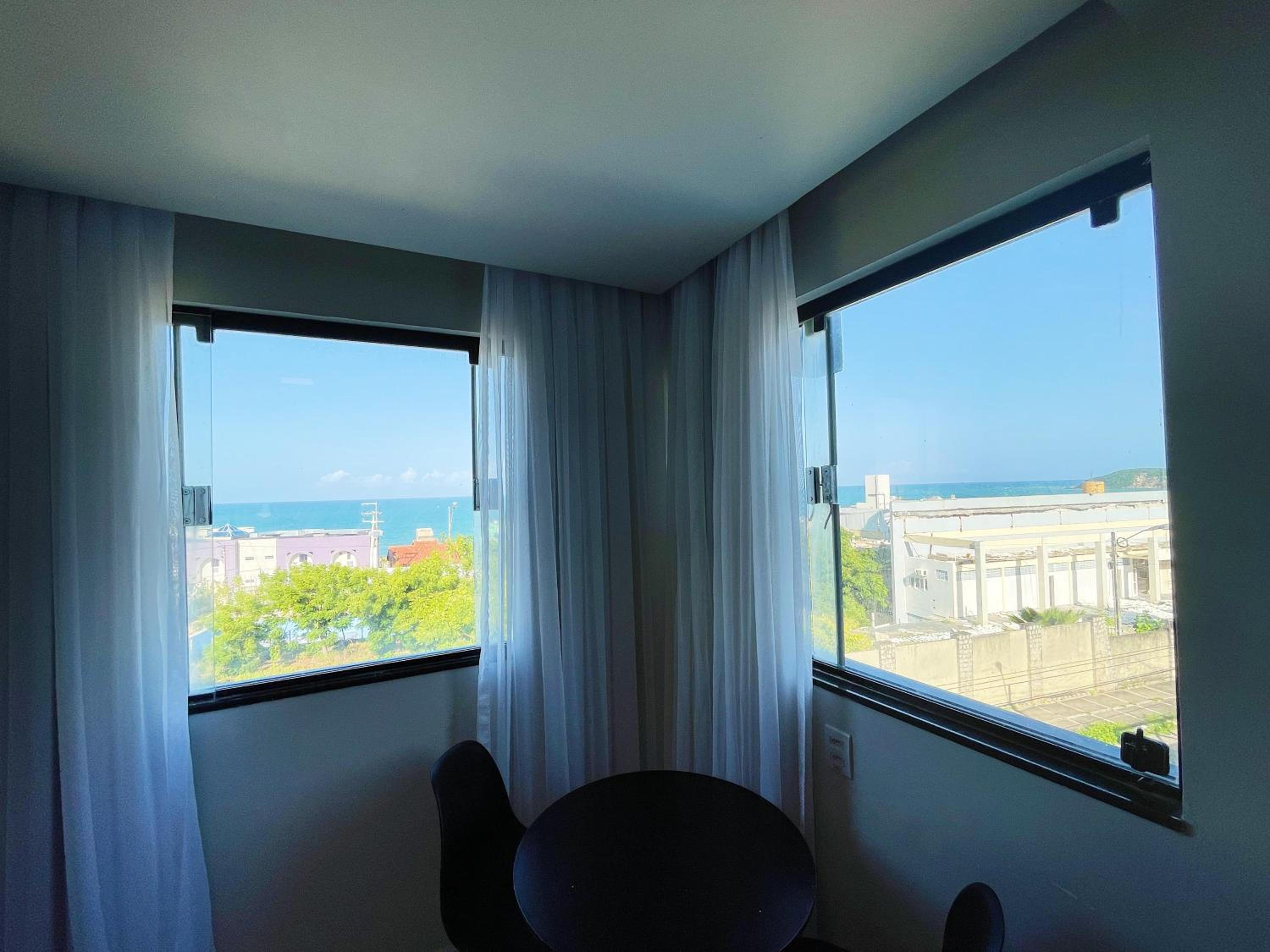 Standard Triple Room with Sea View - Photo 17
