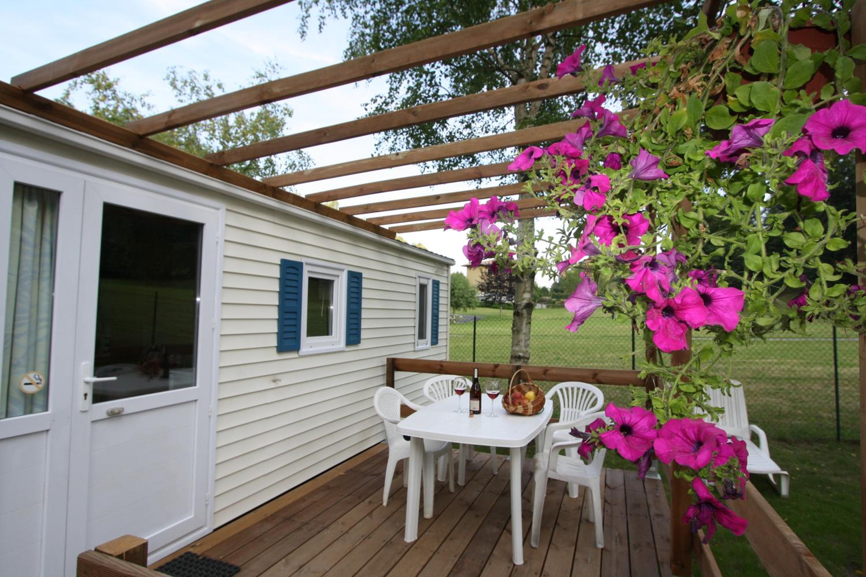 Mobile Home A - Photo 8