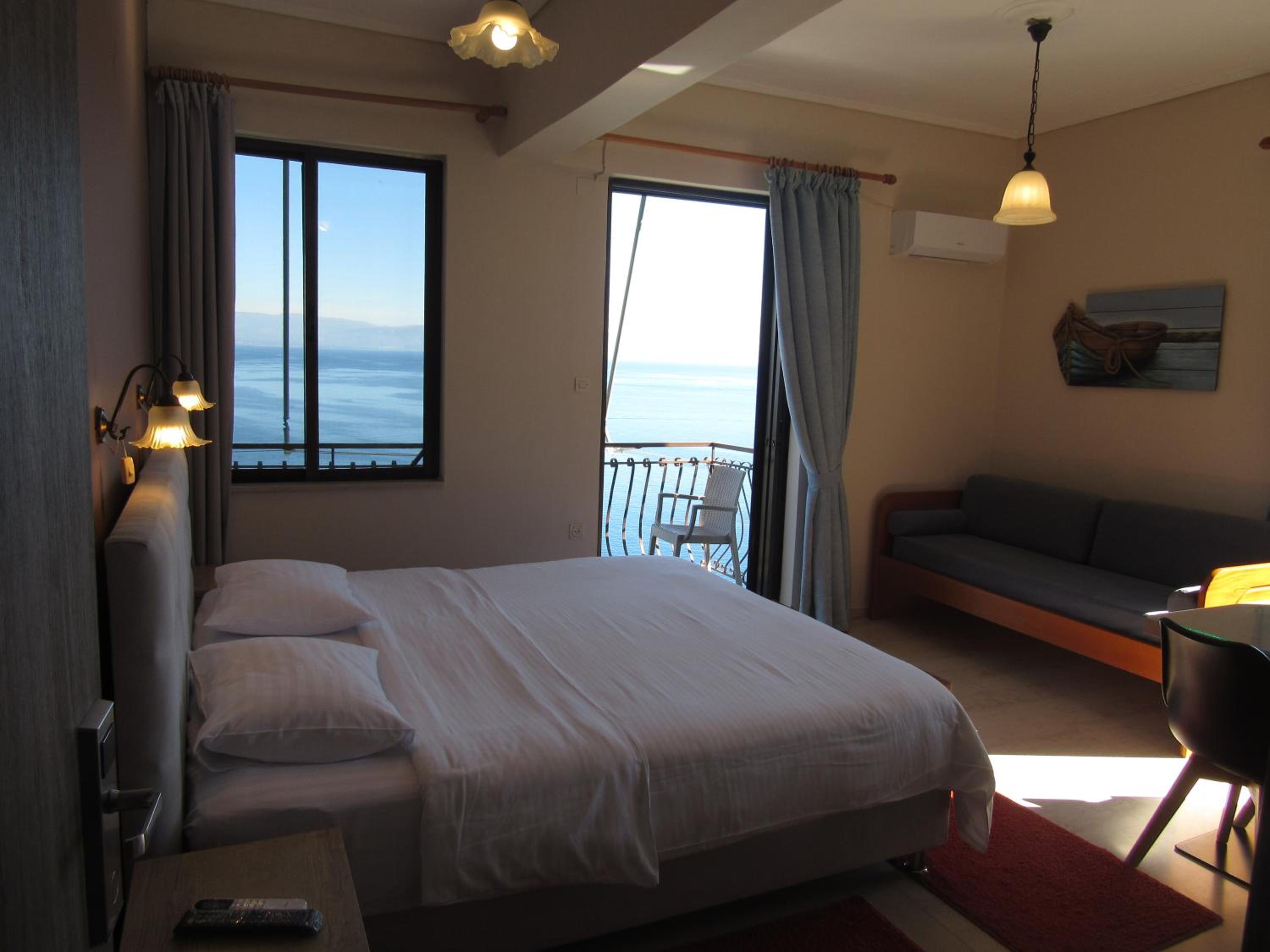 Studio with Sea View