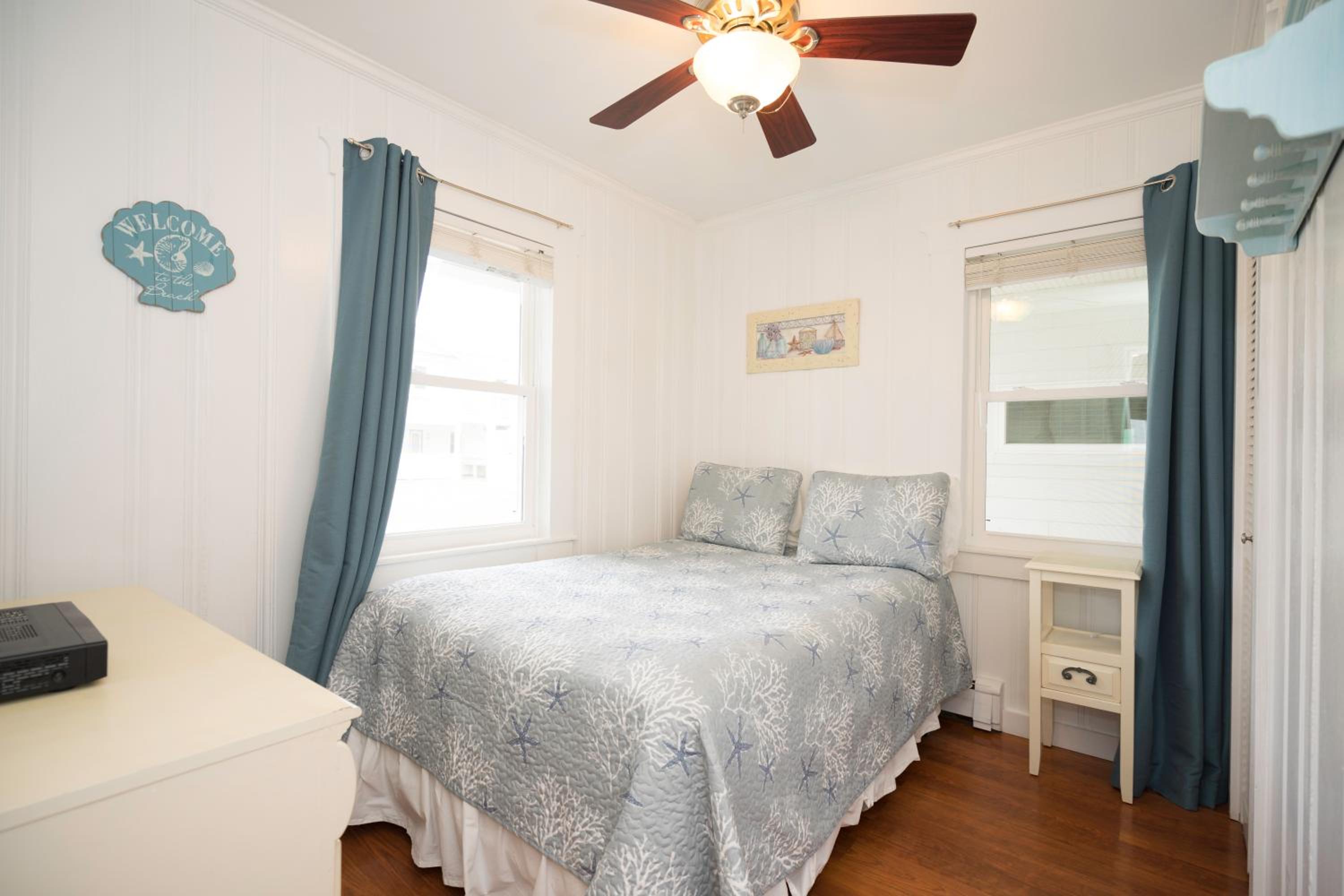 Two-Bedroom Cottage photo 3
