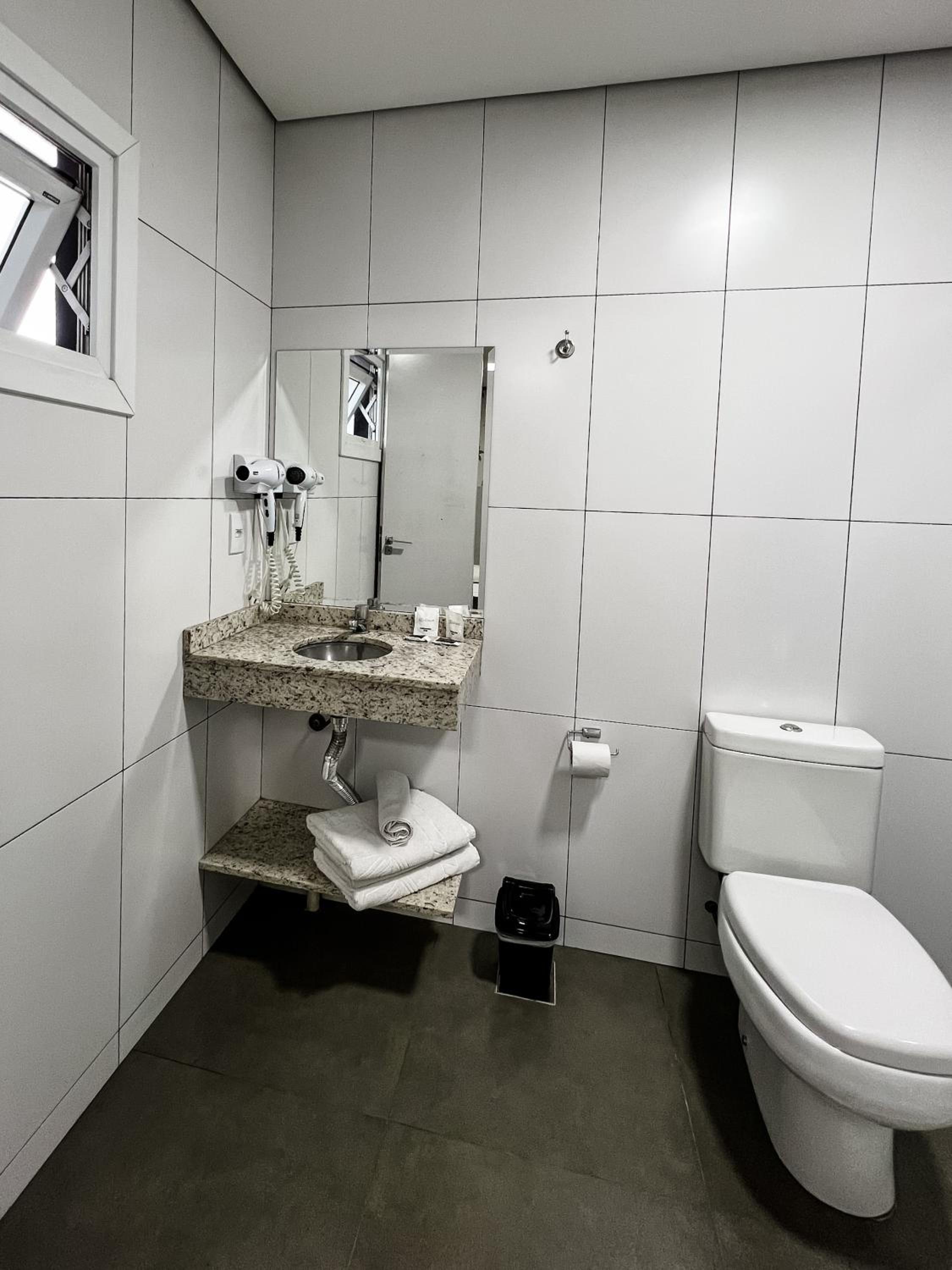 Standard Triple Room photo 3
