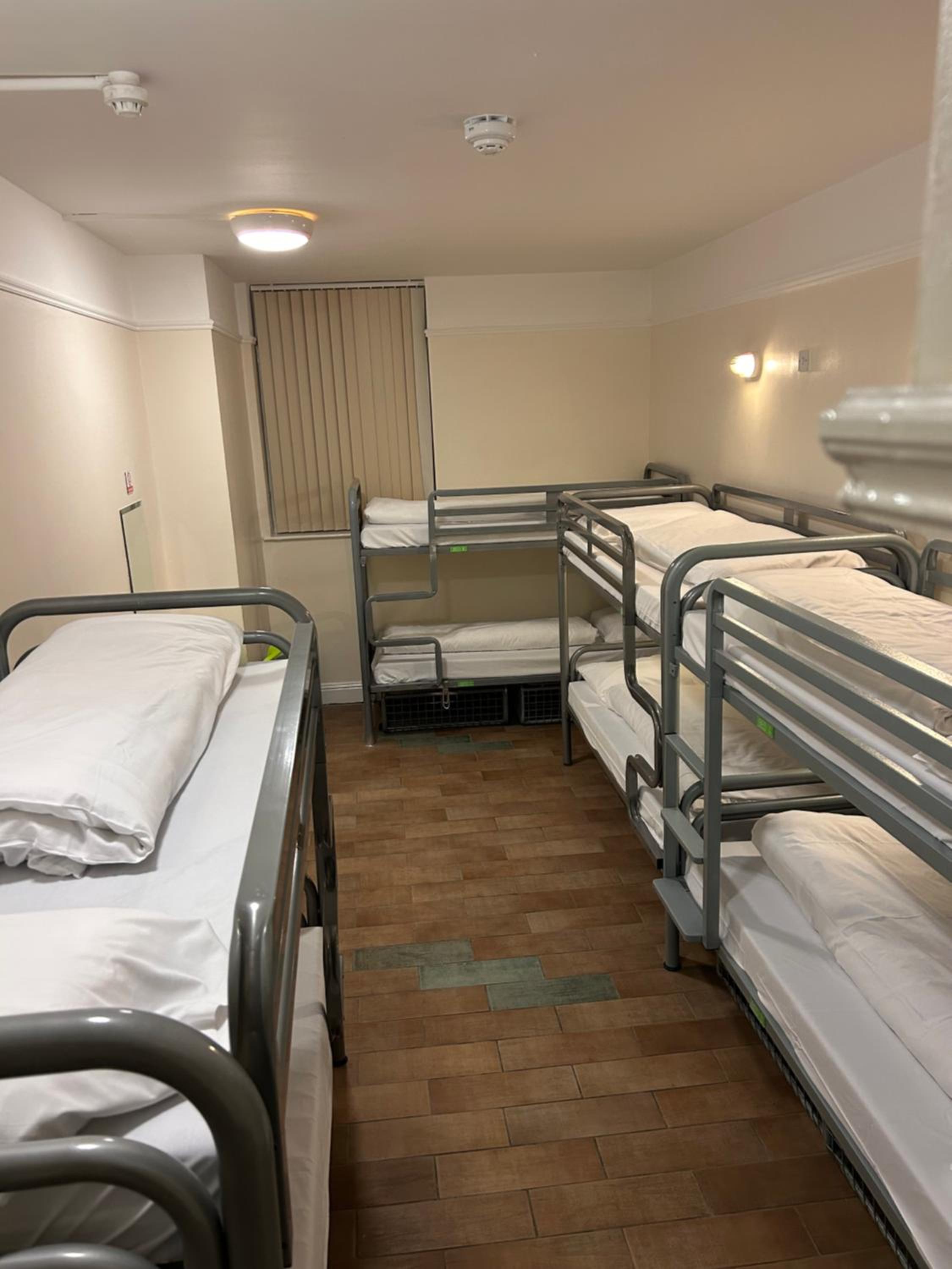 Bed in 8-Bed Mixed Dormitory Room photo 2