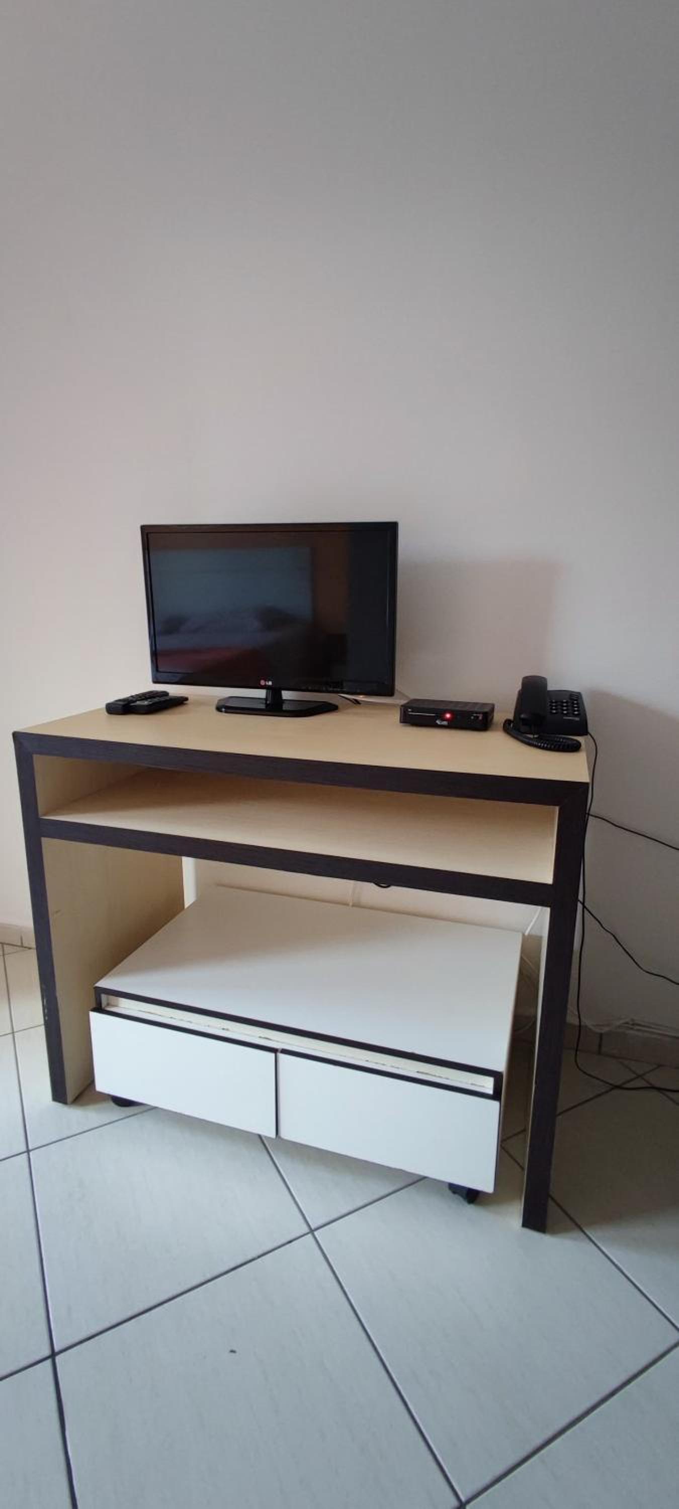 Double Room with Pool View photo 3