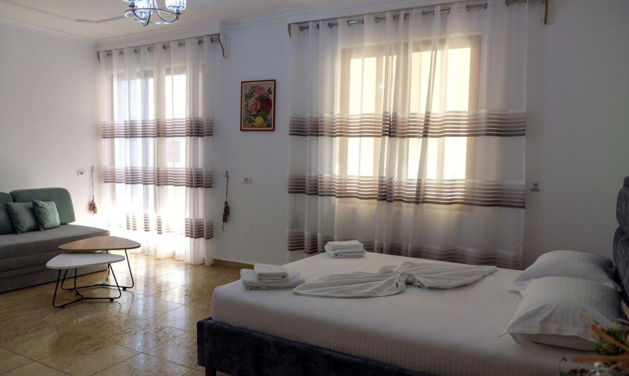 Studio Apartment with Sea View photo 2