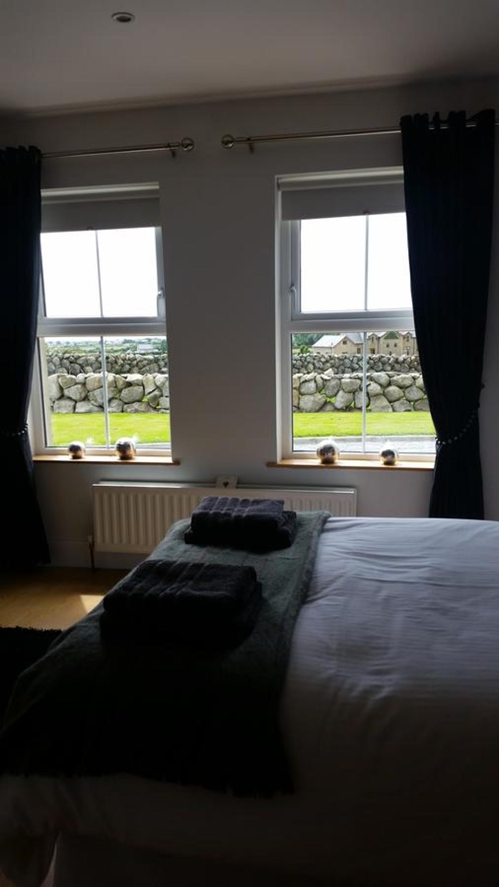 Deluxe Double Room with Side Sea View - Photo 4