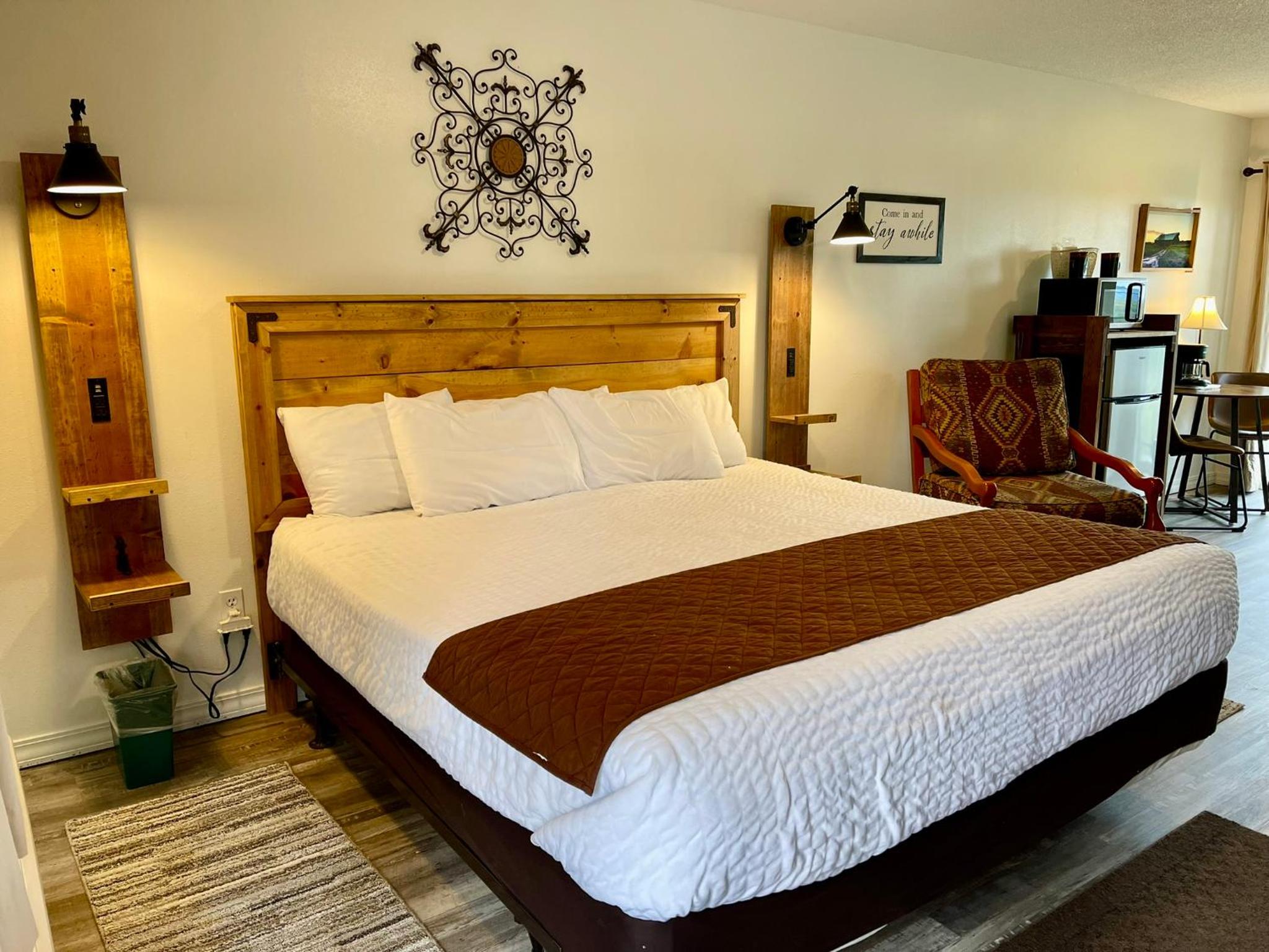 Suite with Mountain View - Photo 1