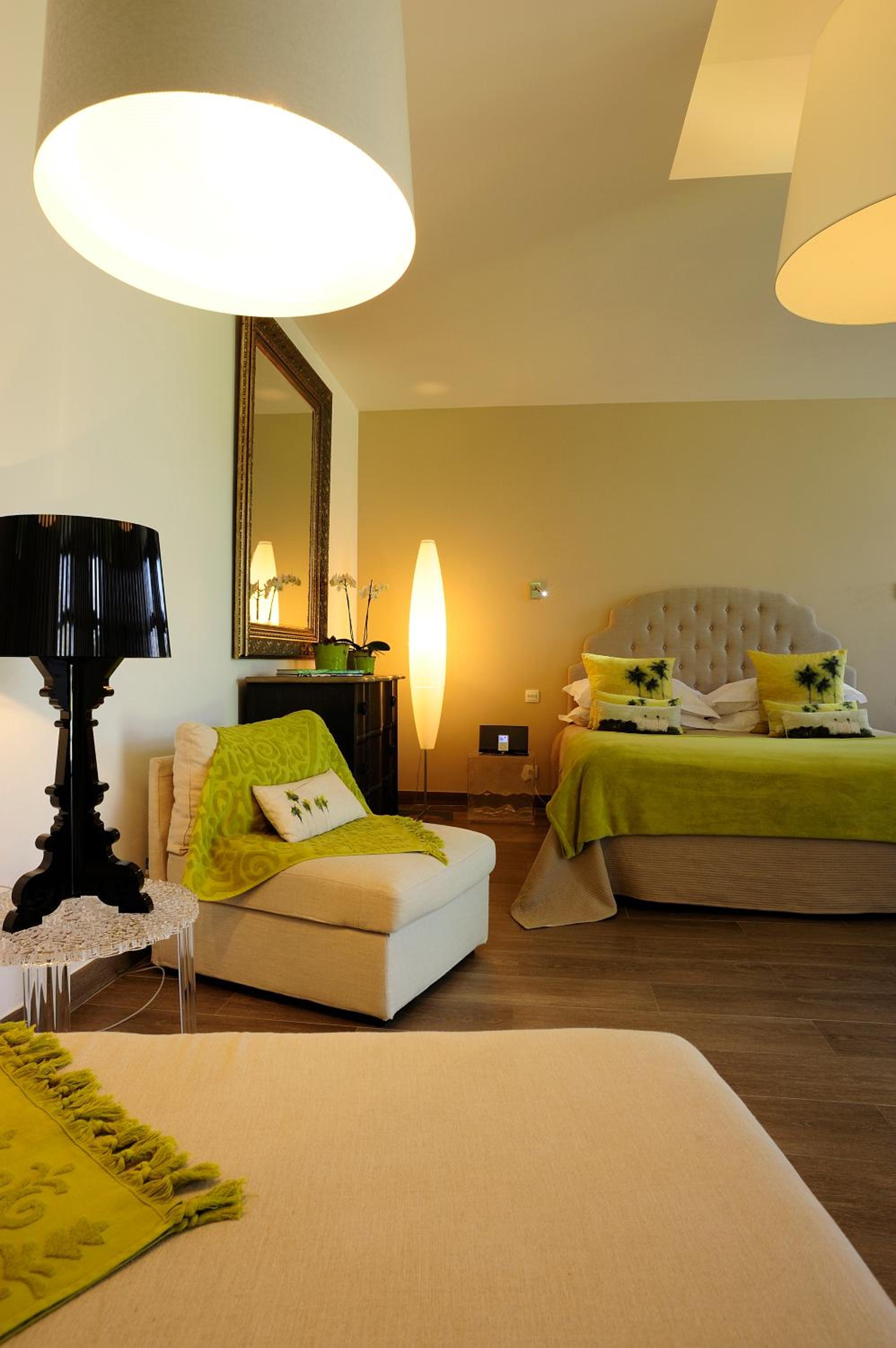 Pauline Suite - Photo 12