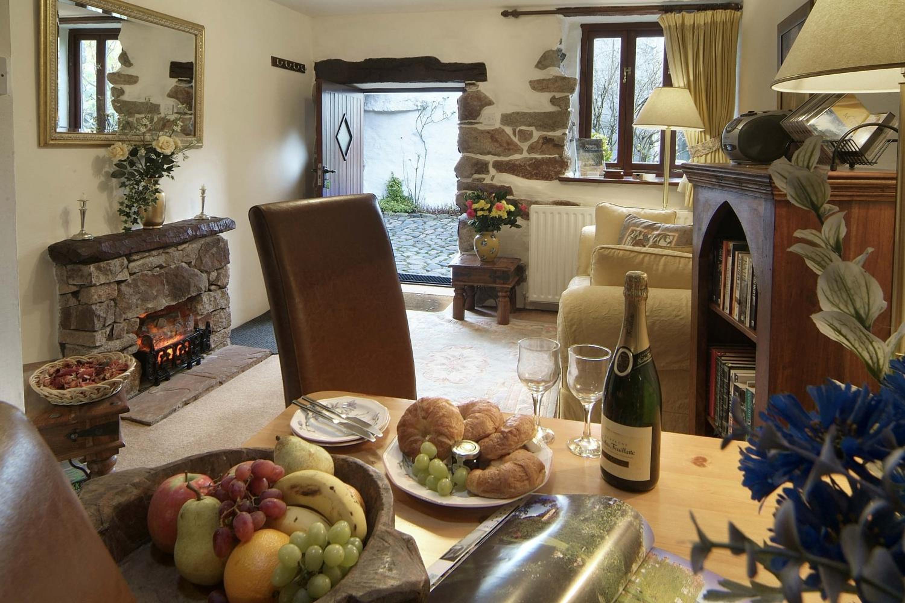 One-Bedroom Cottage - Hardknott - Photo 36