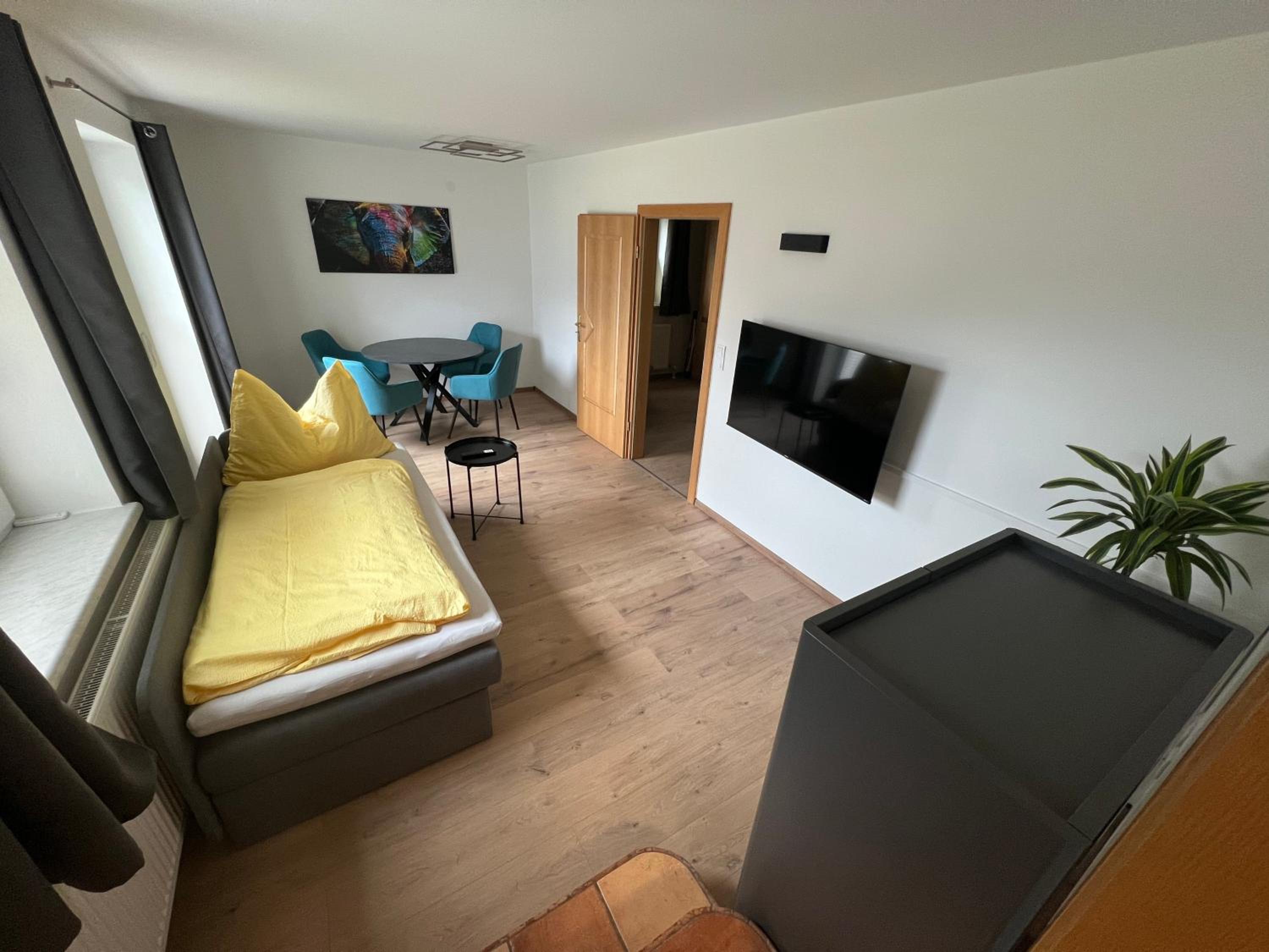 One-Bedroom Apartment photo 1